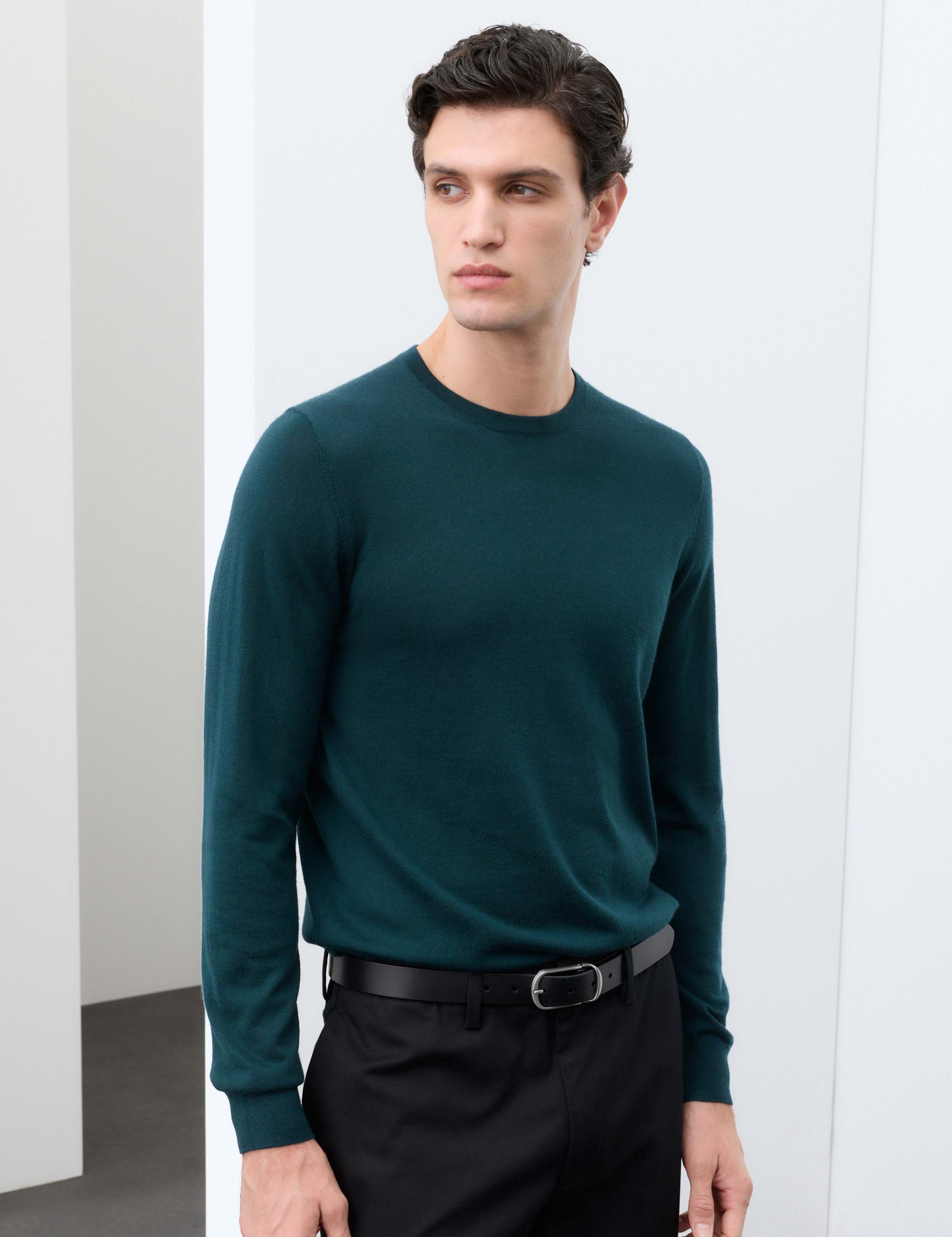 Pure Extra Fine Merino Wool Crew Neck Jumper