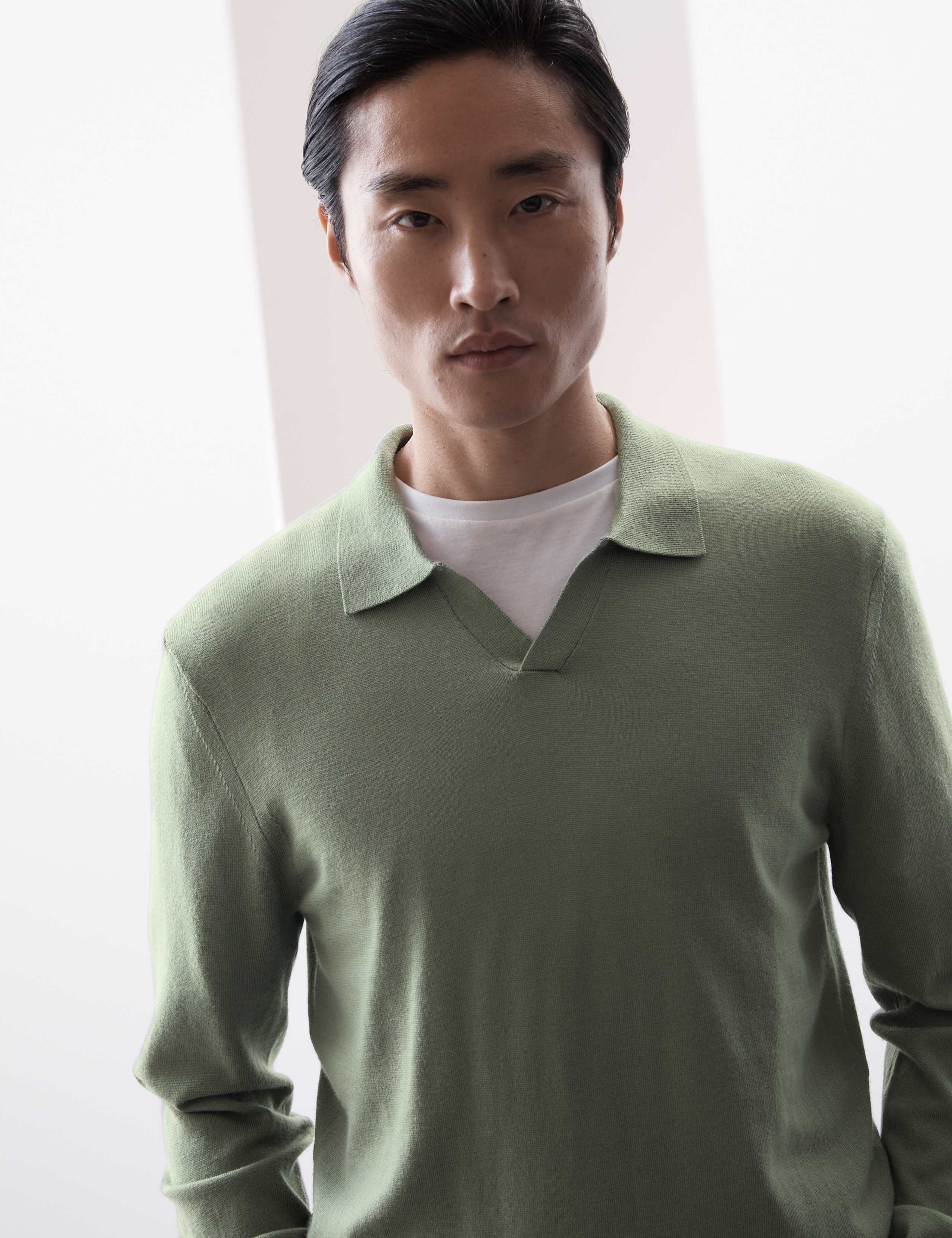 Pure Extra Fine Merino Wool Knitted Polo Shirt