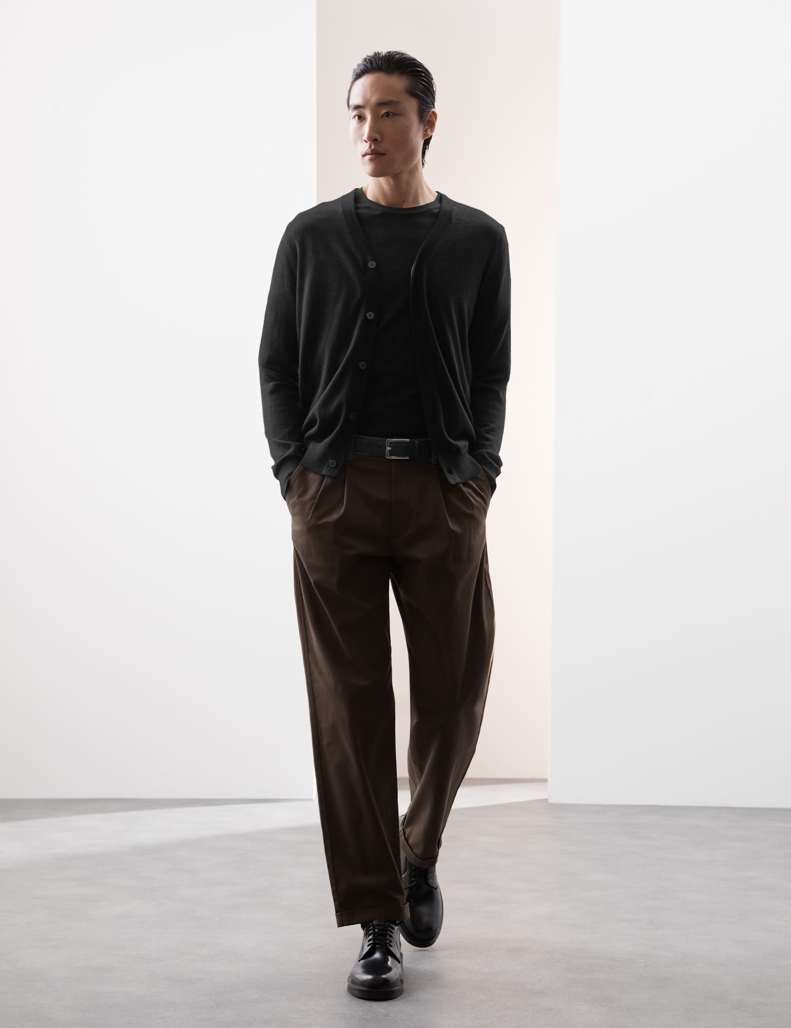 Pure Extra Fine Merino Wool V-Neck Cardigan