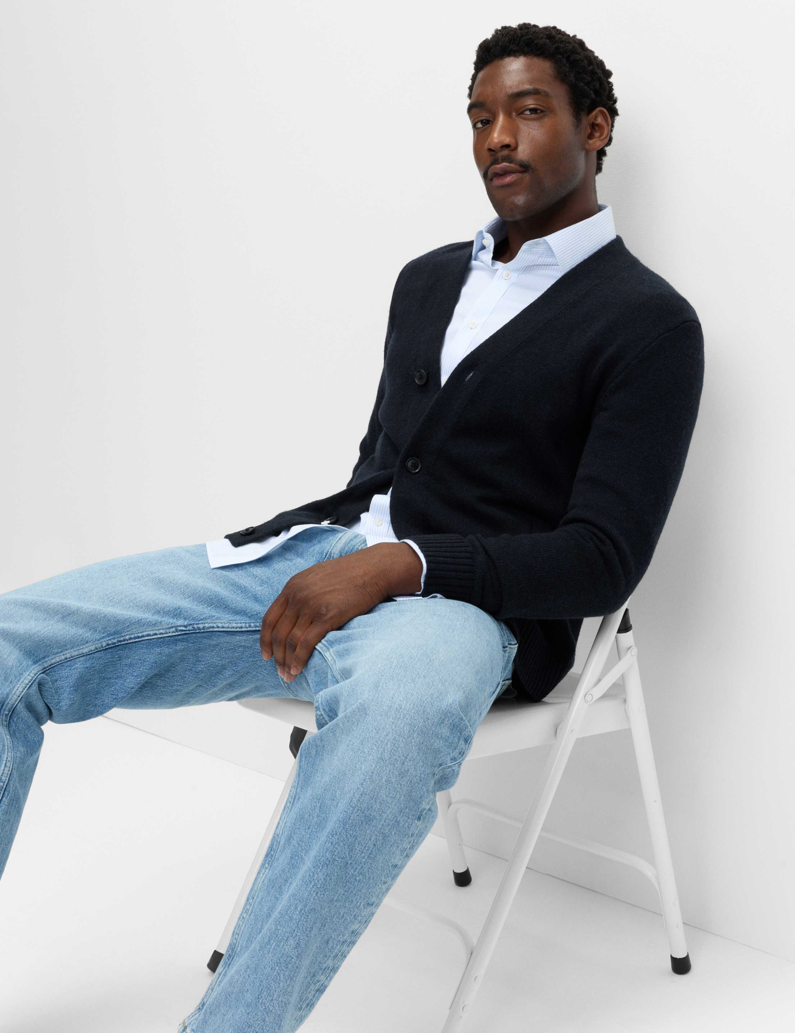 Lambswool Blend V-Neck Cardigan