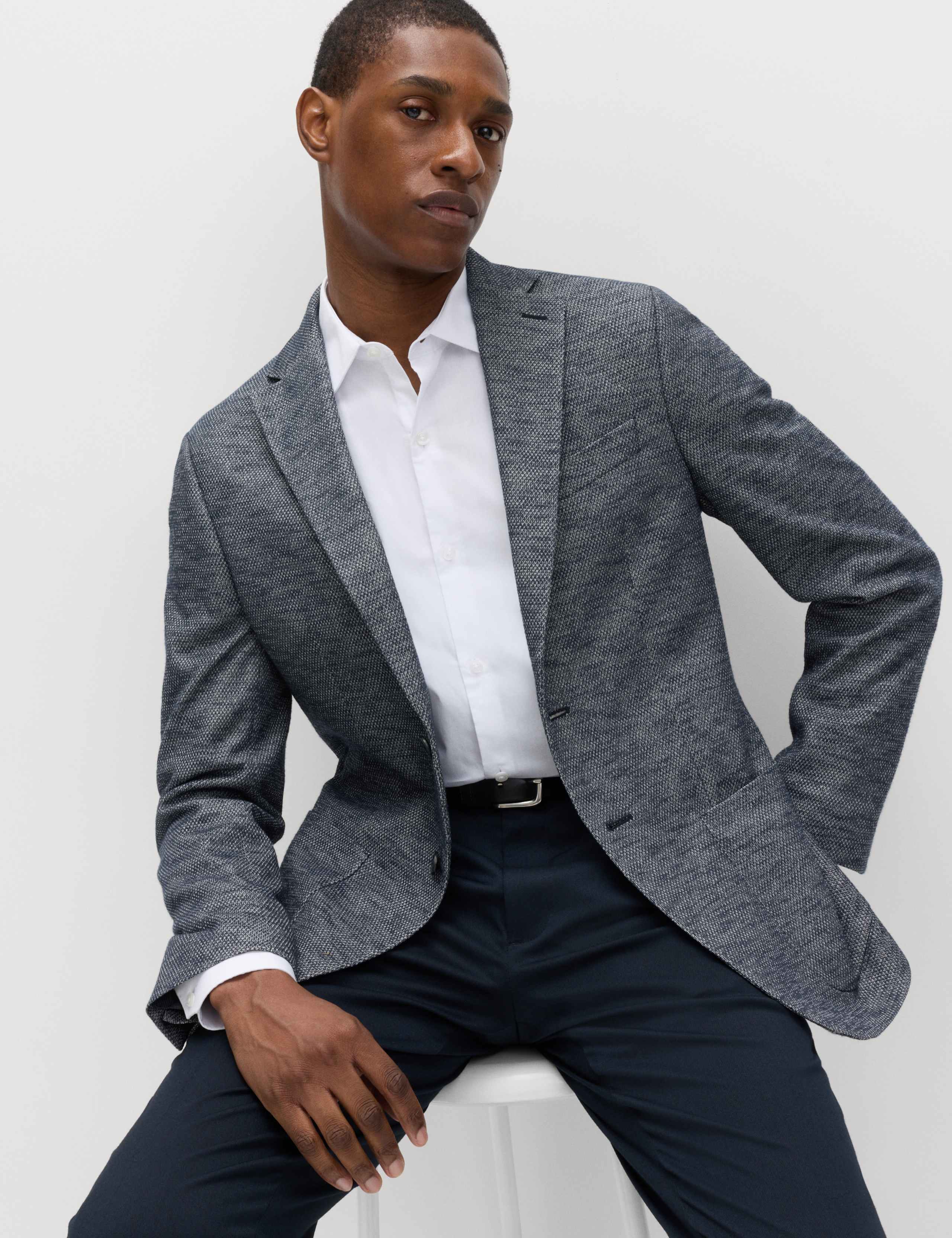 Tailored Fit Textured Stretch Blazer