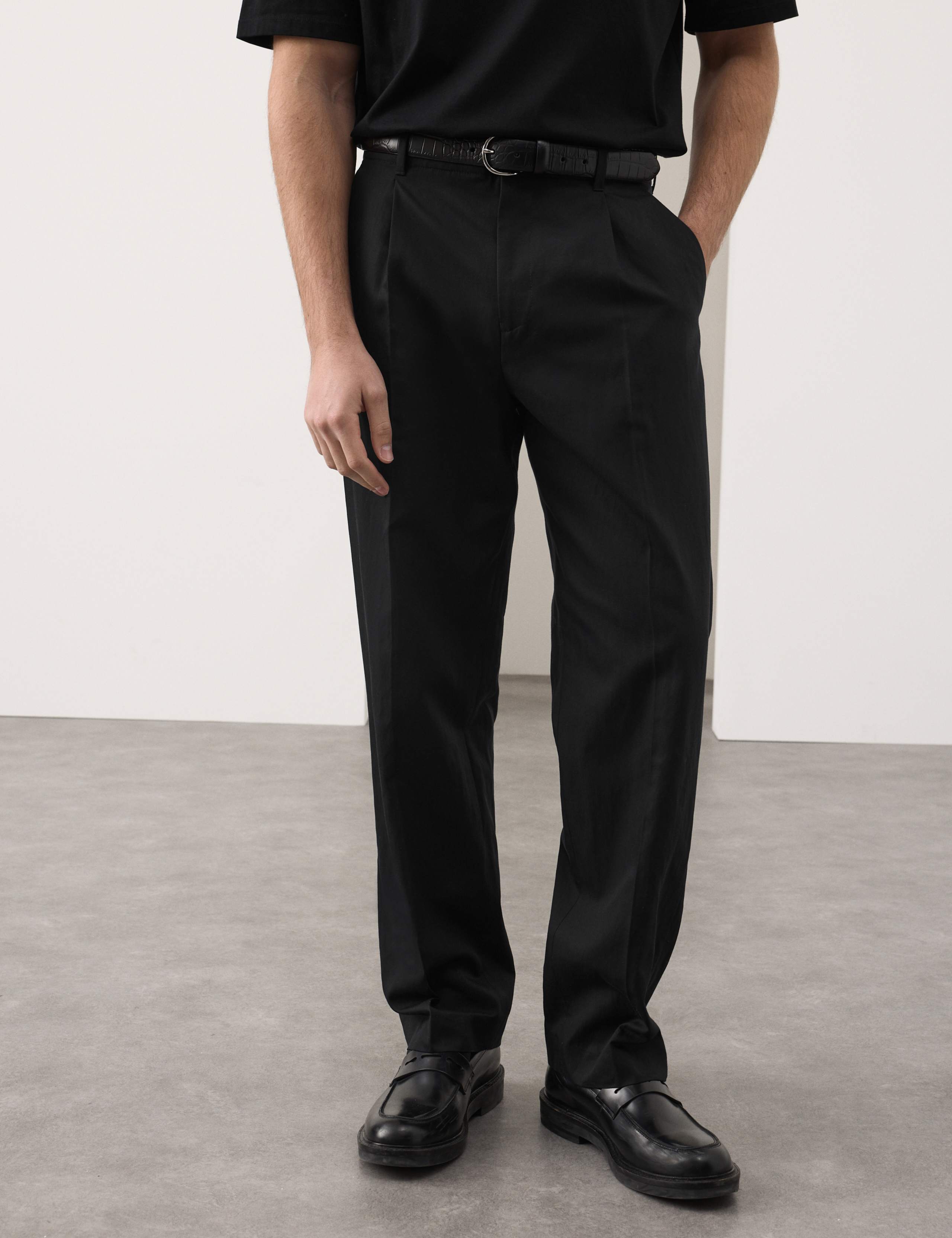 Relaxed Fit Lyocell Rich Pleat Front Trousers