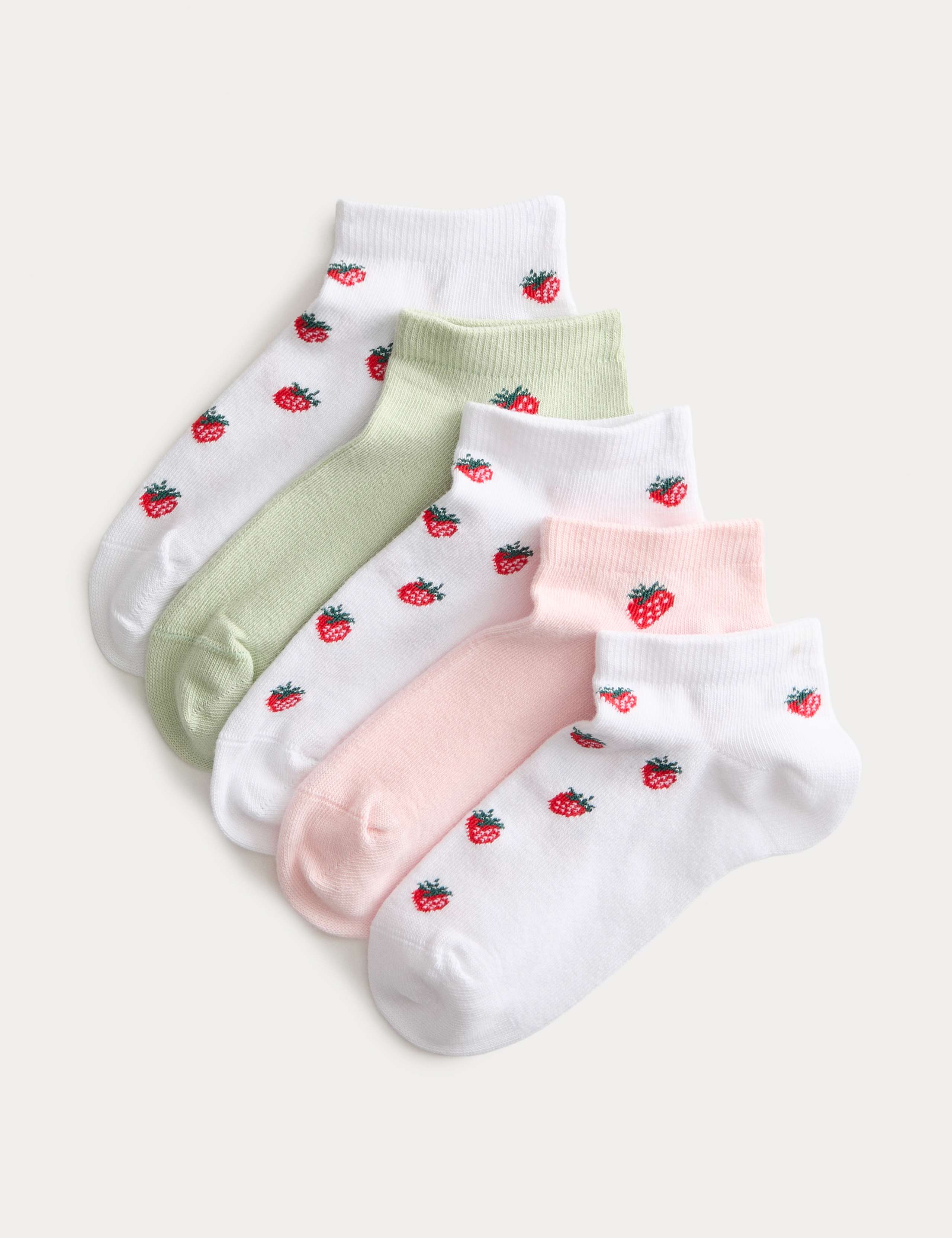 5 Pack Cotton Rich Strawberry Trainer Liners (6 Small-7 Large)