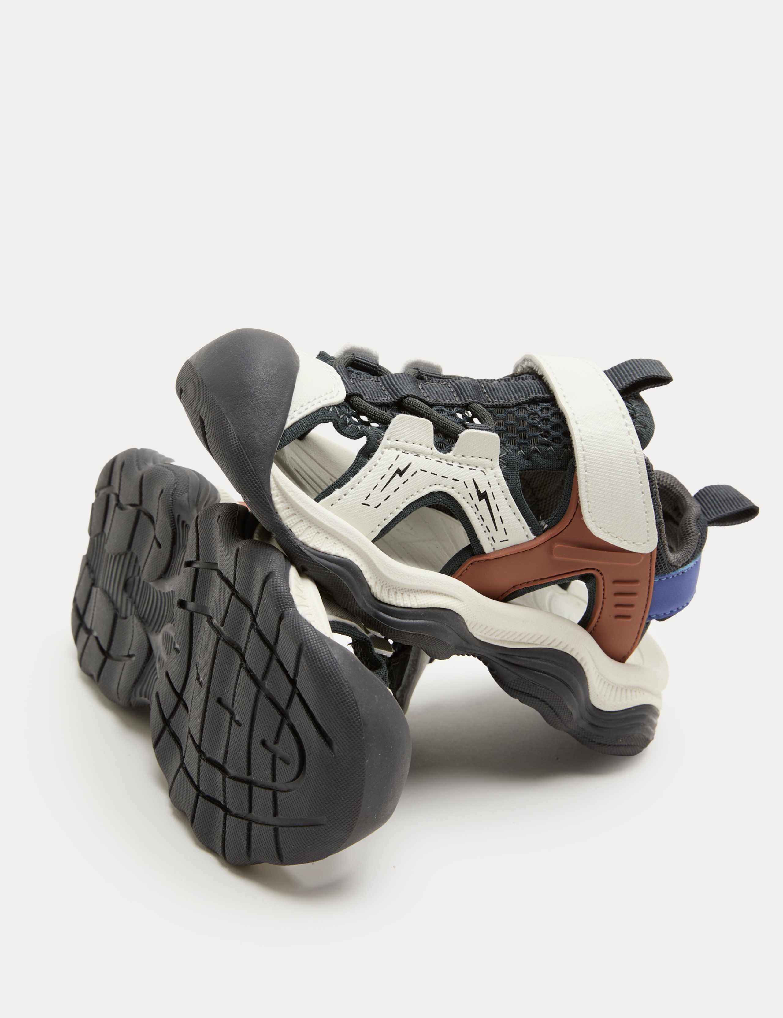 Kids Sporty Colour Block Trekkers (4 Small - 2 Large)