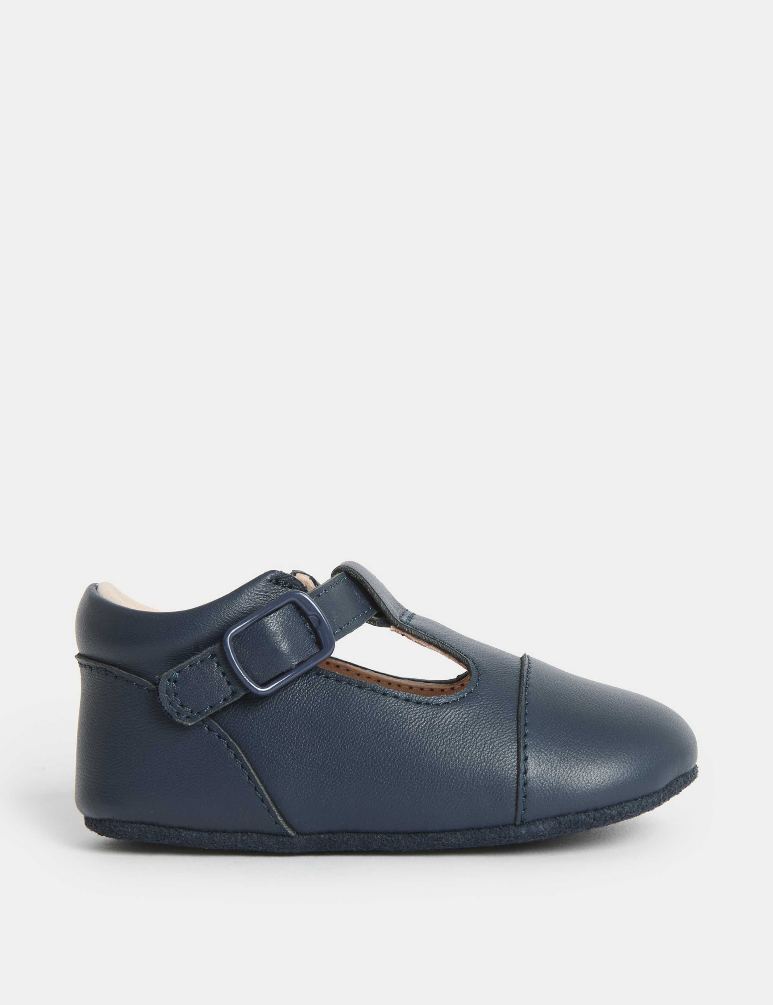 T Bar Pram Shoes (0 -18 Months)