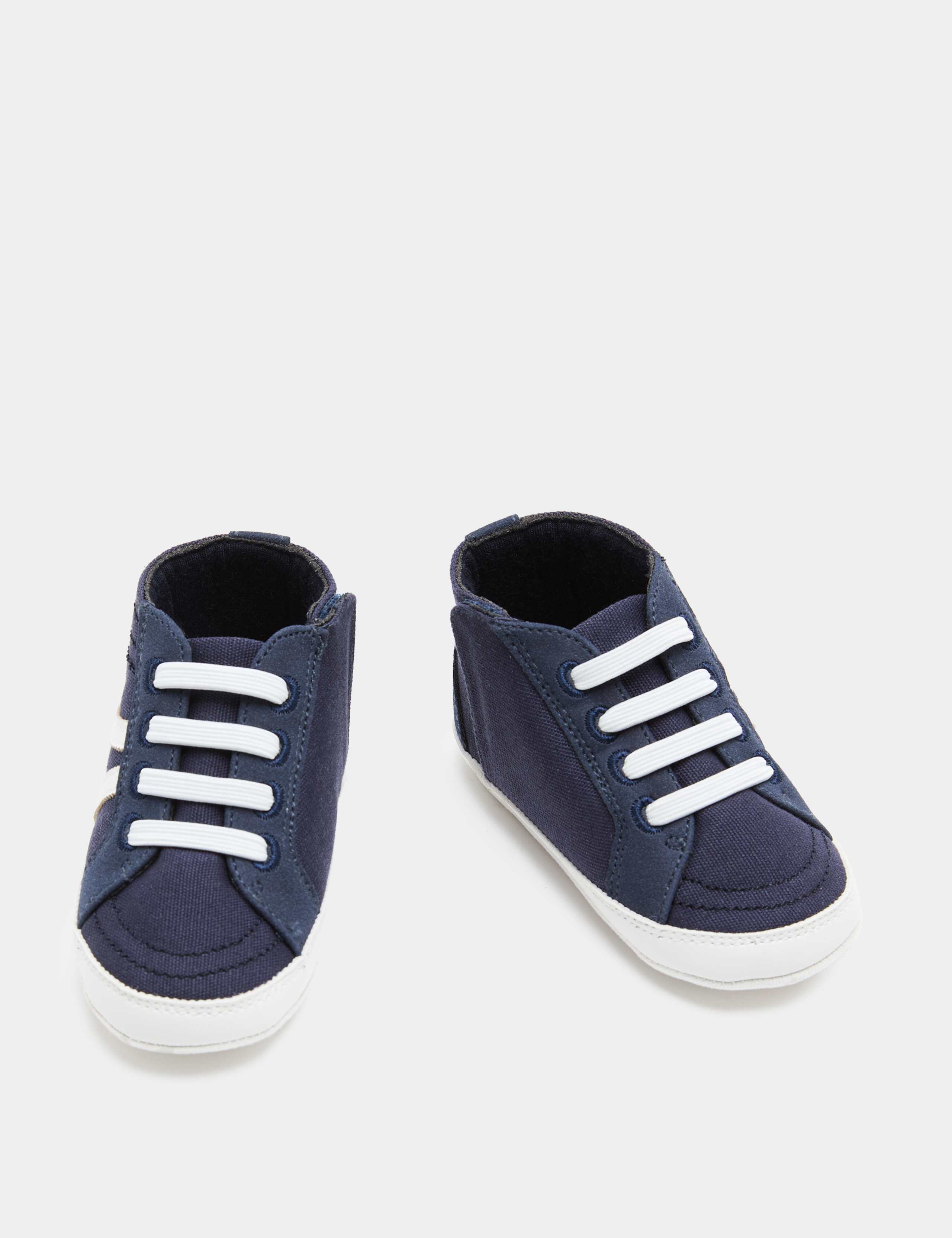 Baby Canvas Riptape Pram Trainers (0-18 Mths)