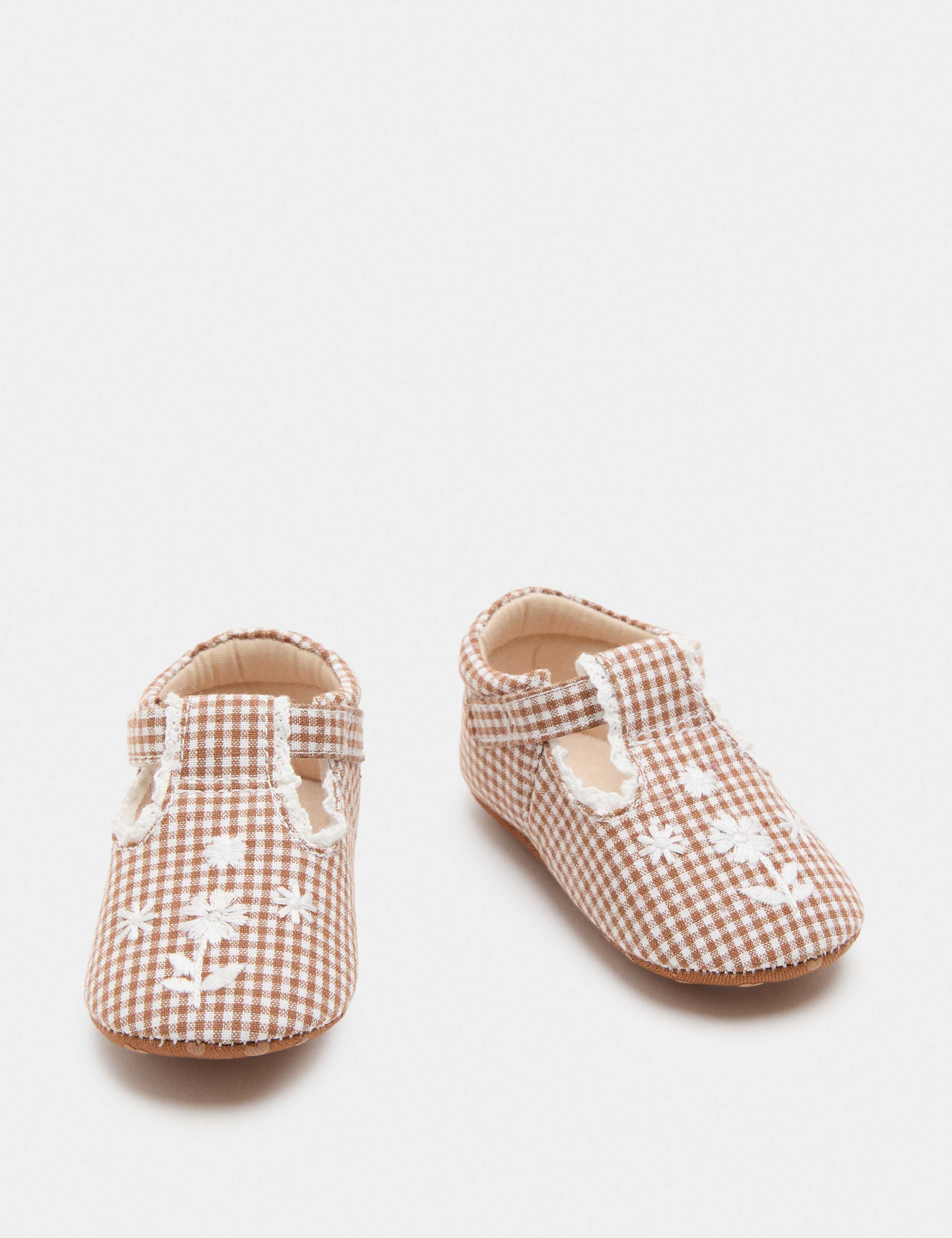 Baby Embroidered Pram Ballet Pumps (0-18 Mths)