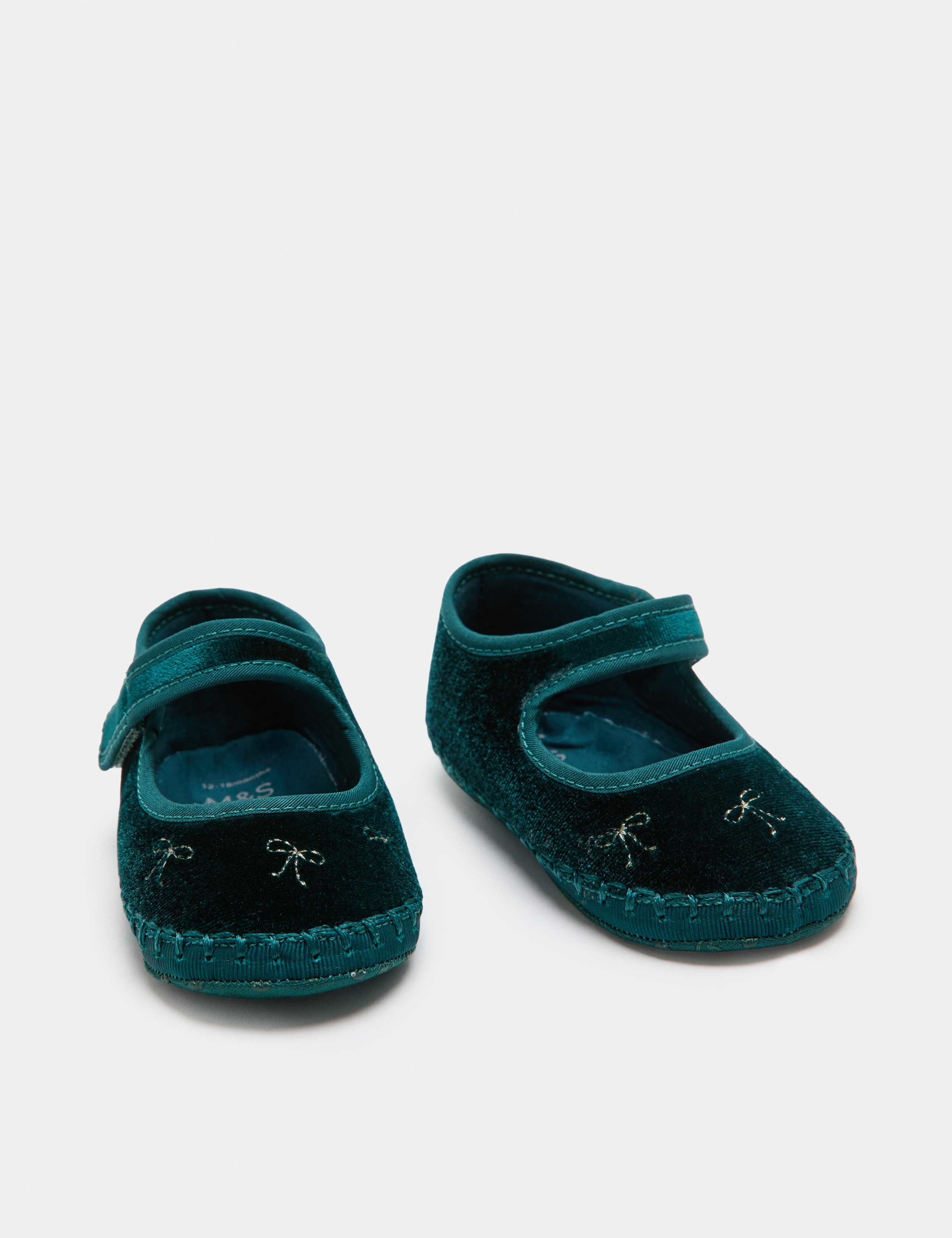 Baby Velvet Ballet Pram Shoes (0-18 Mths)