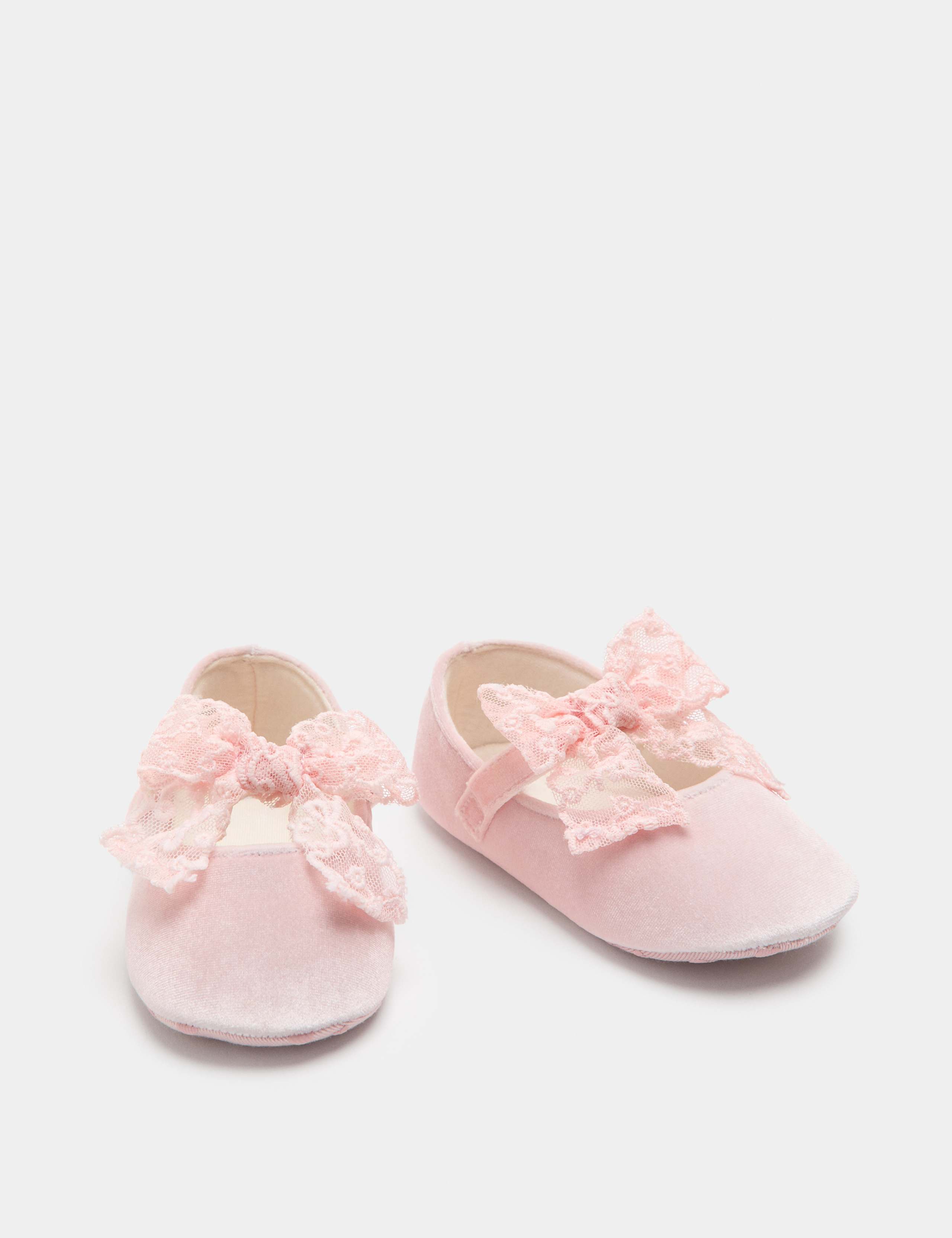 Baby Lace Ballet Pram Shoes (0-18 Mths)