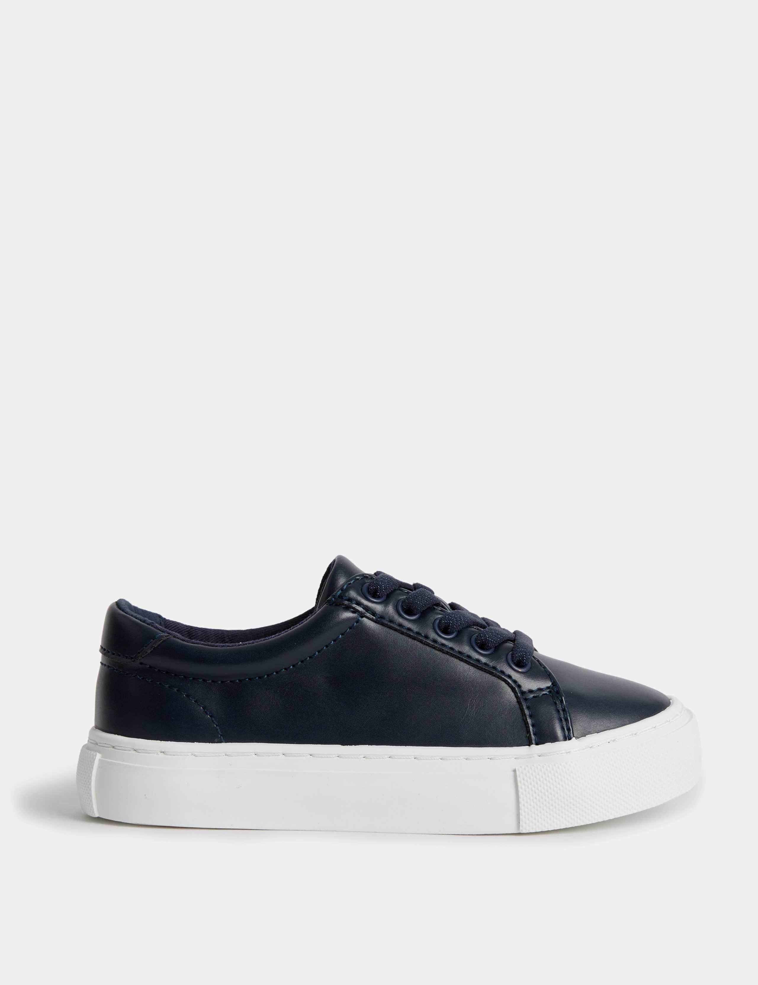 Kids' Trainers (4 Small - 7 Large)
