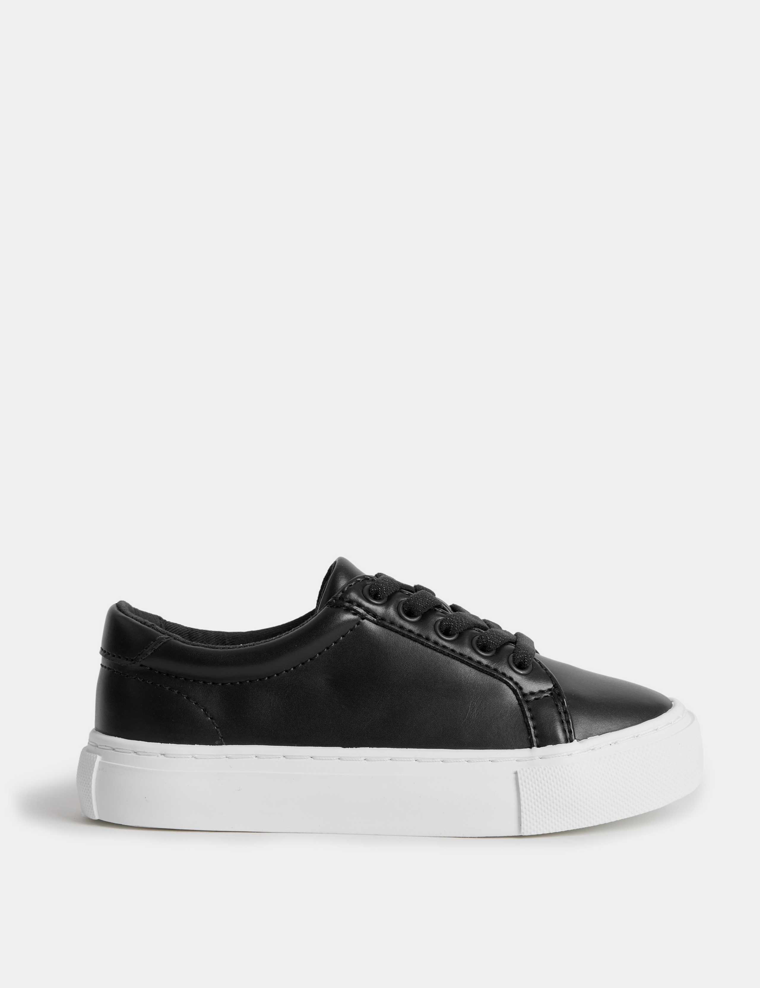 Kids' Trainers (4 Small - 7 Large)