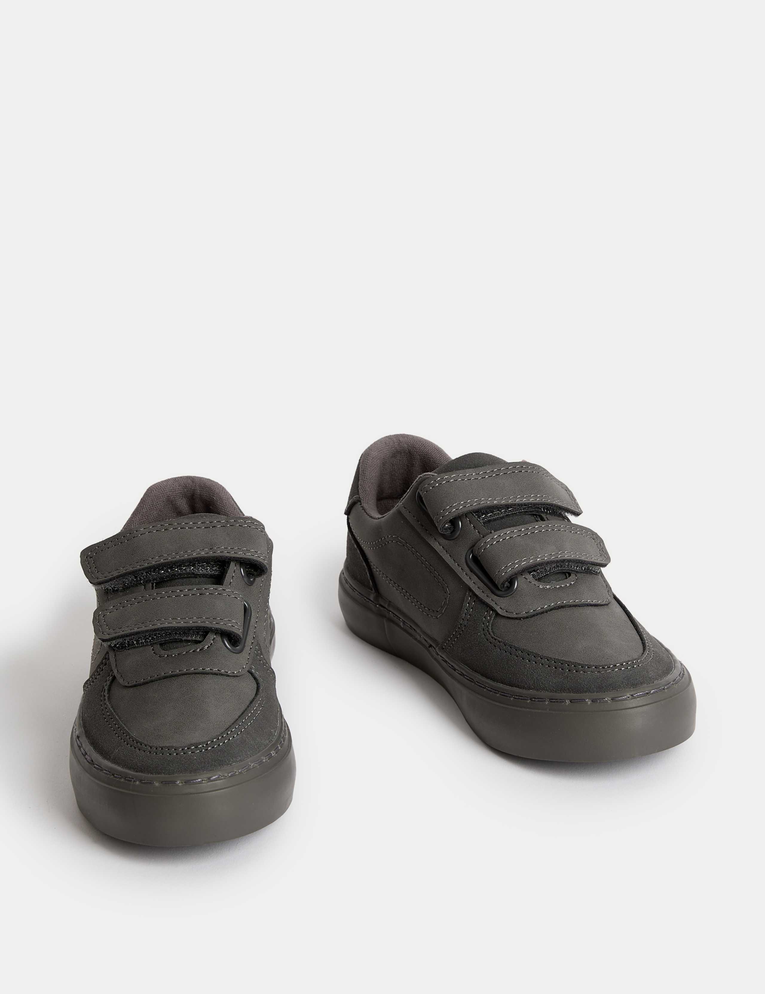 Kids' Riptape Trainers (4 Small - 2 Large)