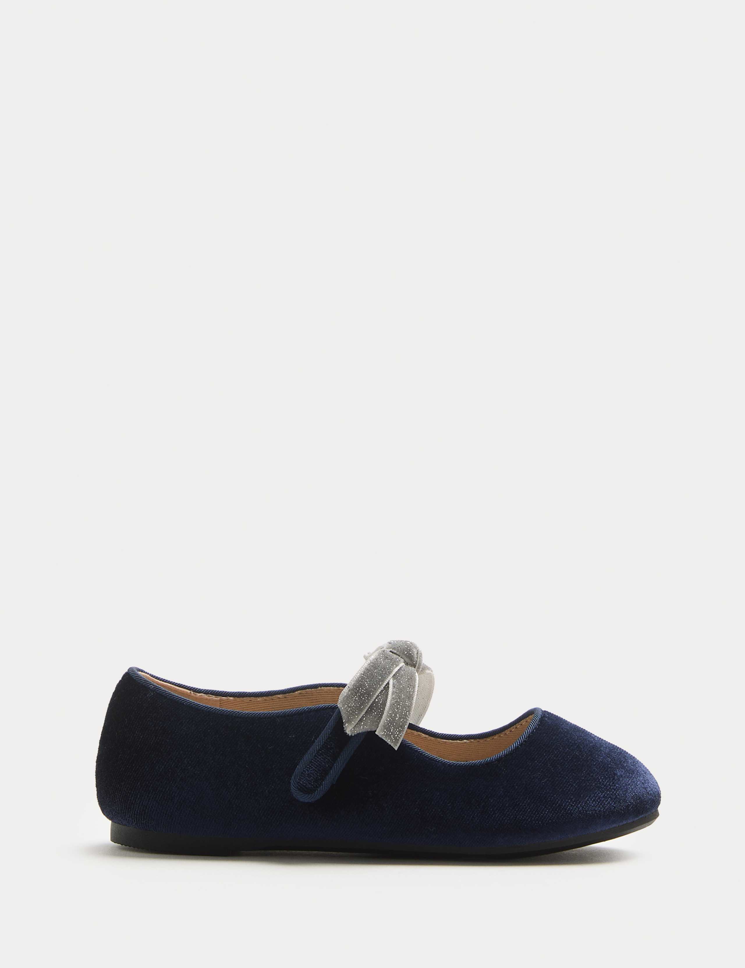 Kids' Velvet Bow Ballet Pumps (4 Small - 2 Large)