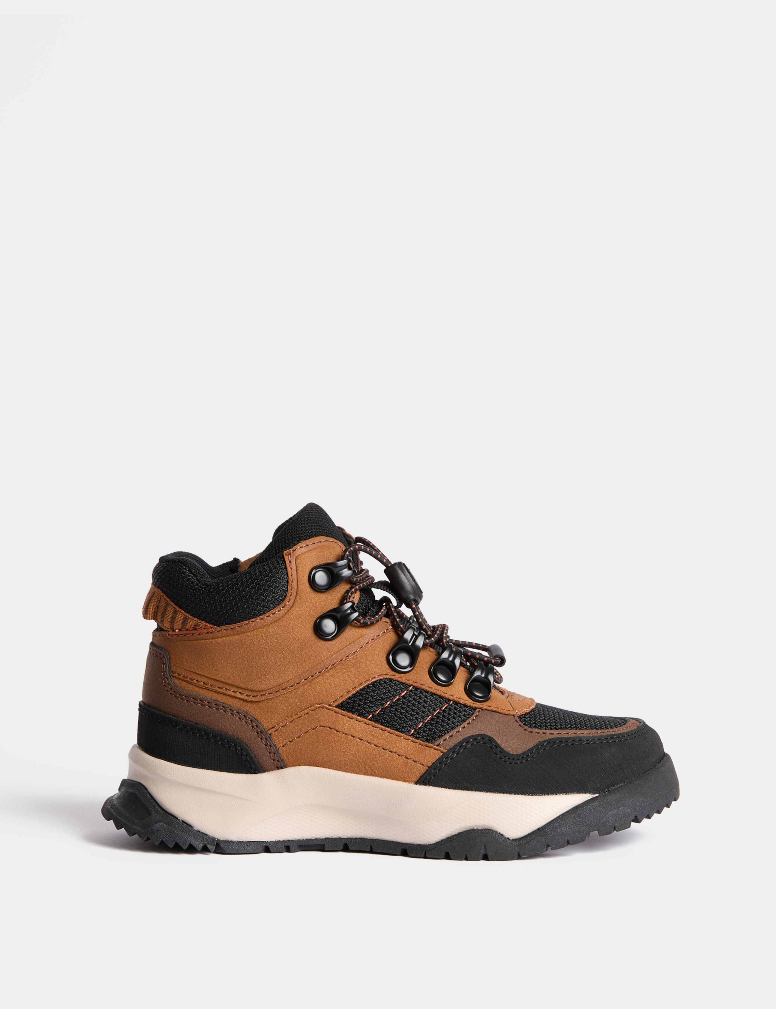 Kids' Activewear Boots (4 Small - 7 Large)