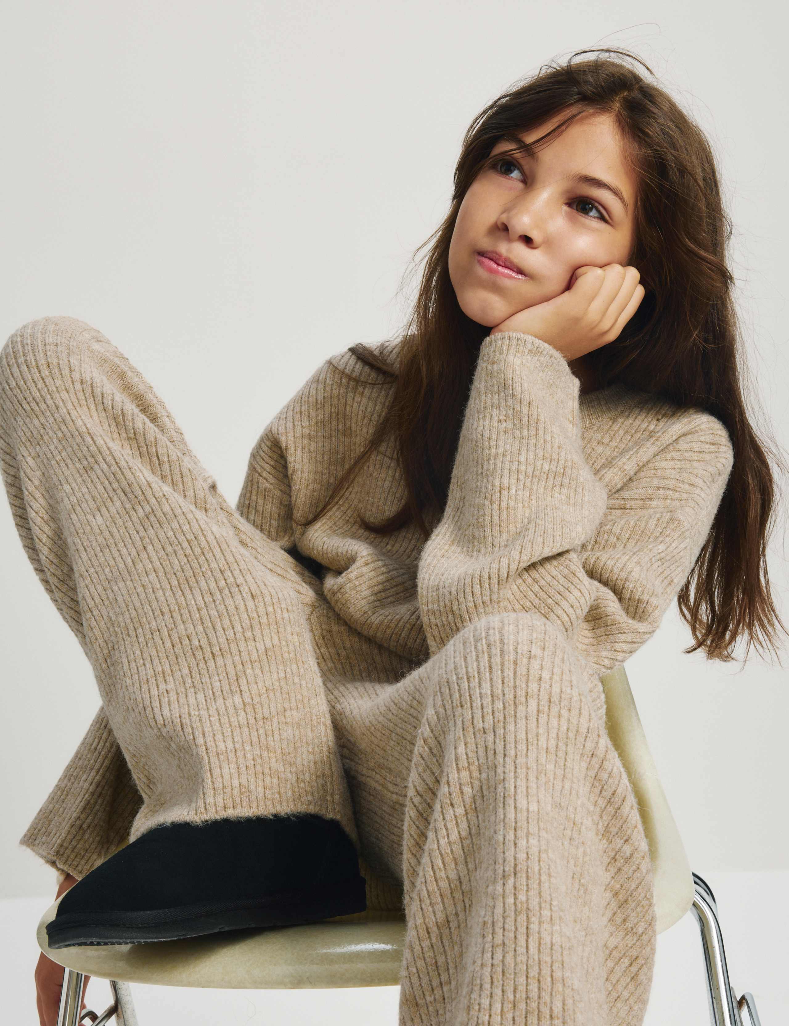 Knitted Jumper & Trouser Outfit (6-16 Yrs)