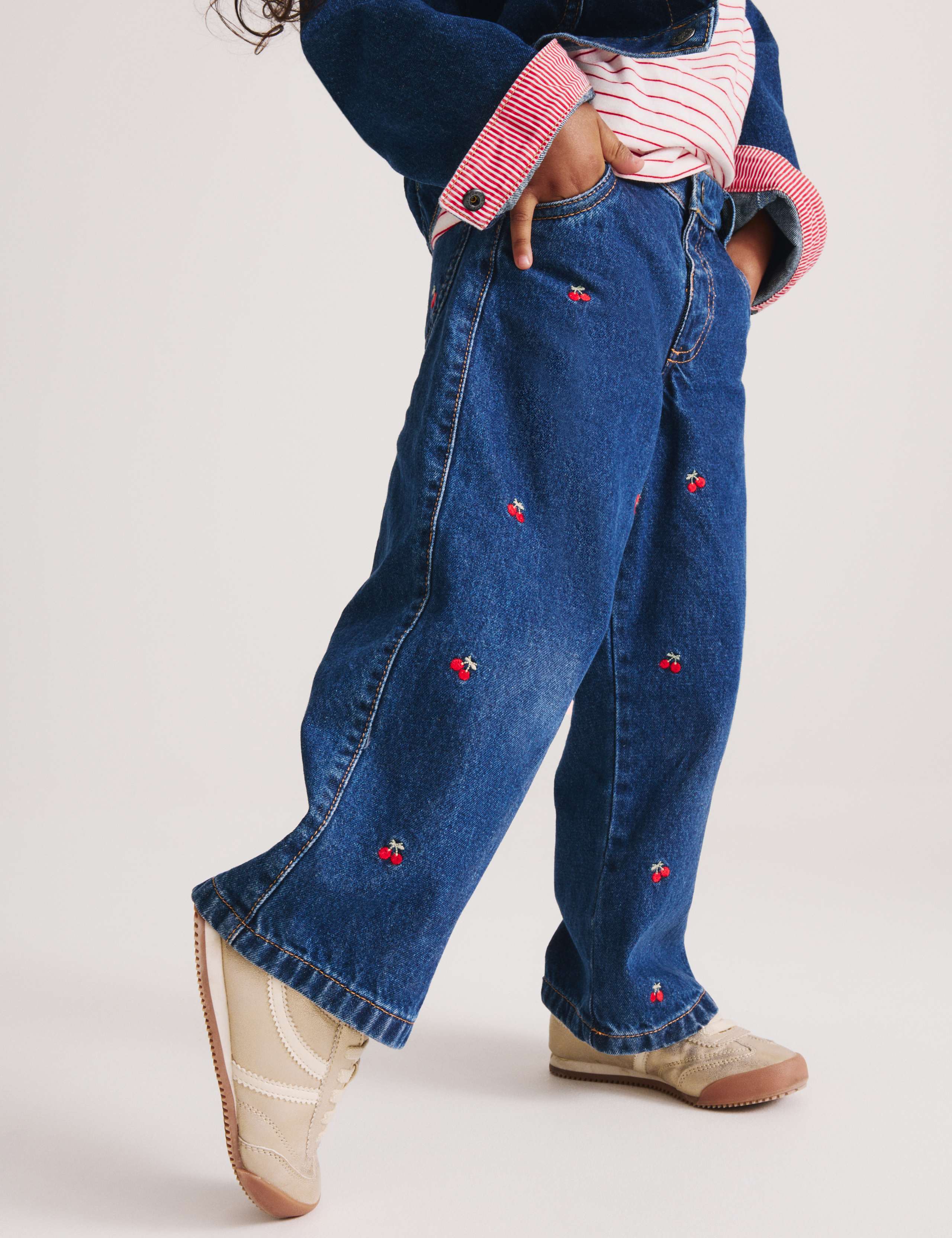 Denim Embroidered Jeans (2-10 Yrs)