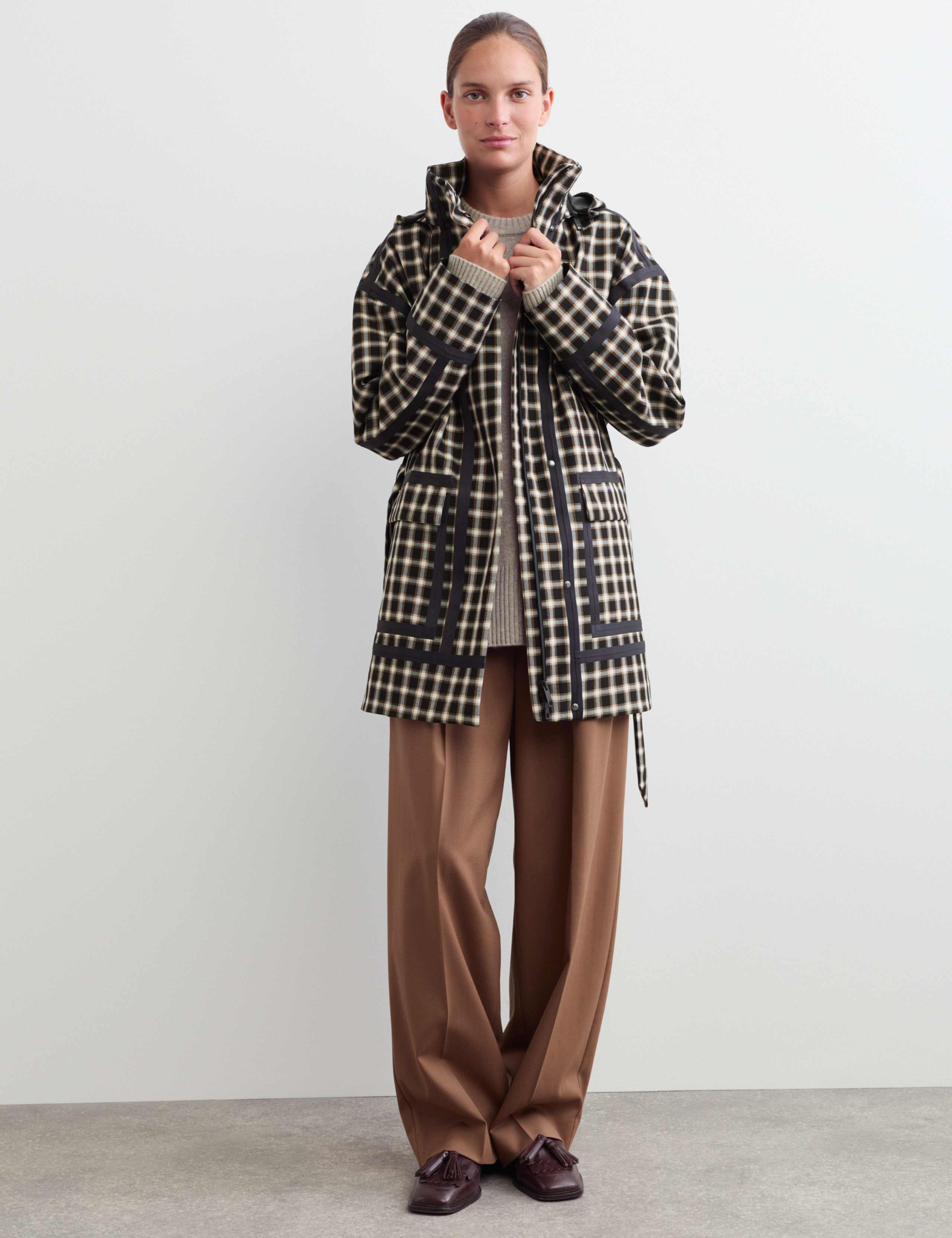 Waterproof Checked Hooded Short Raincoat