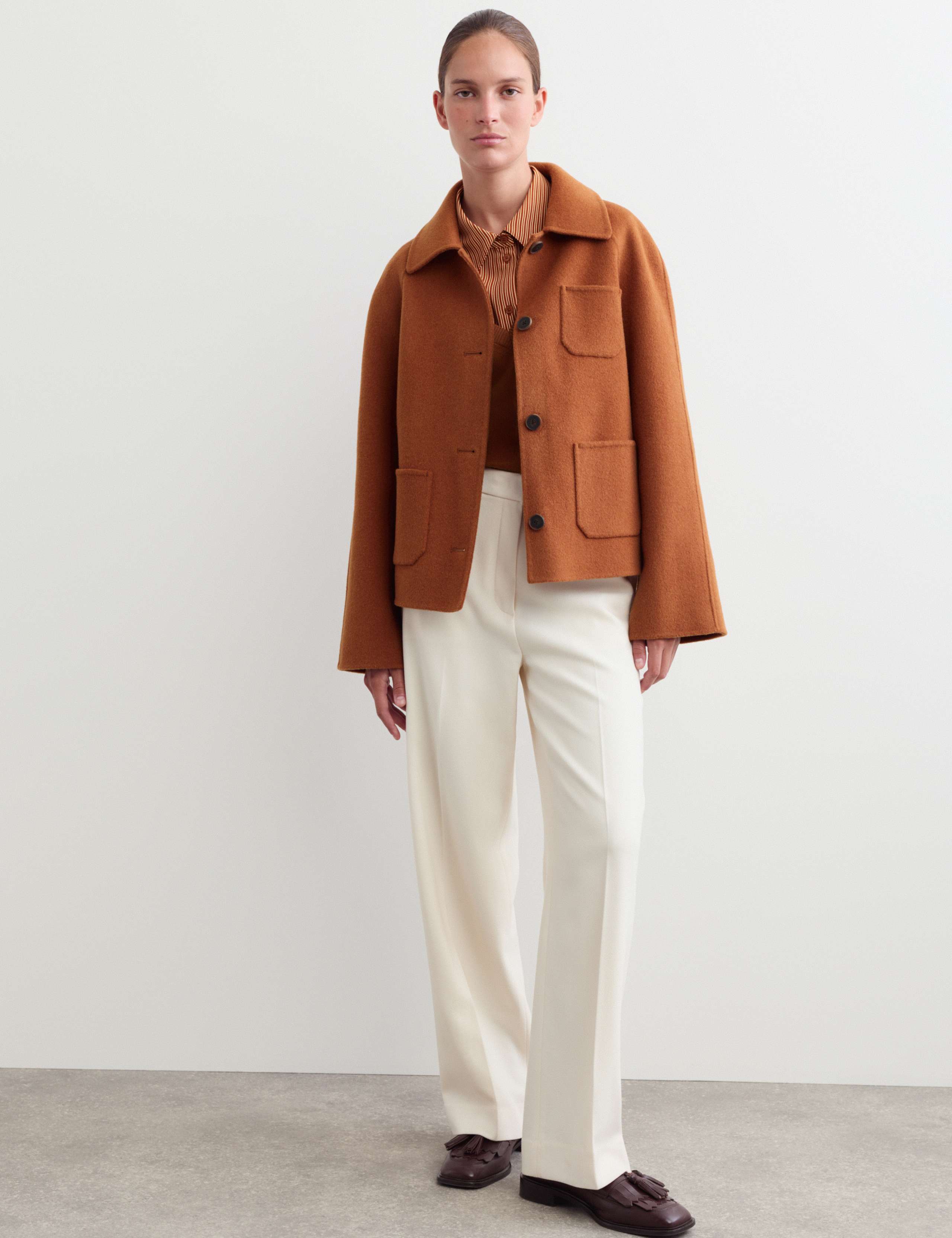 Double Faced Wool Collared Short Jacket