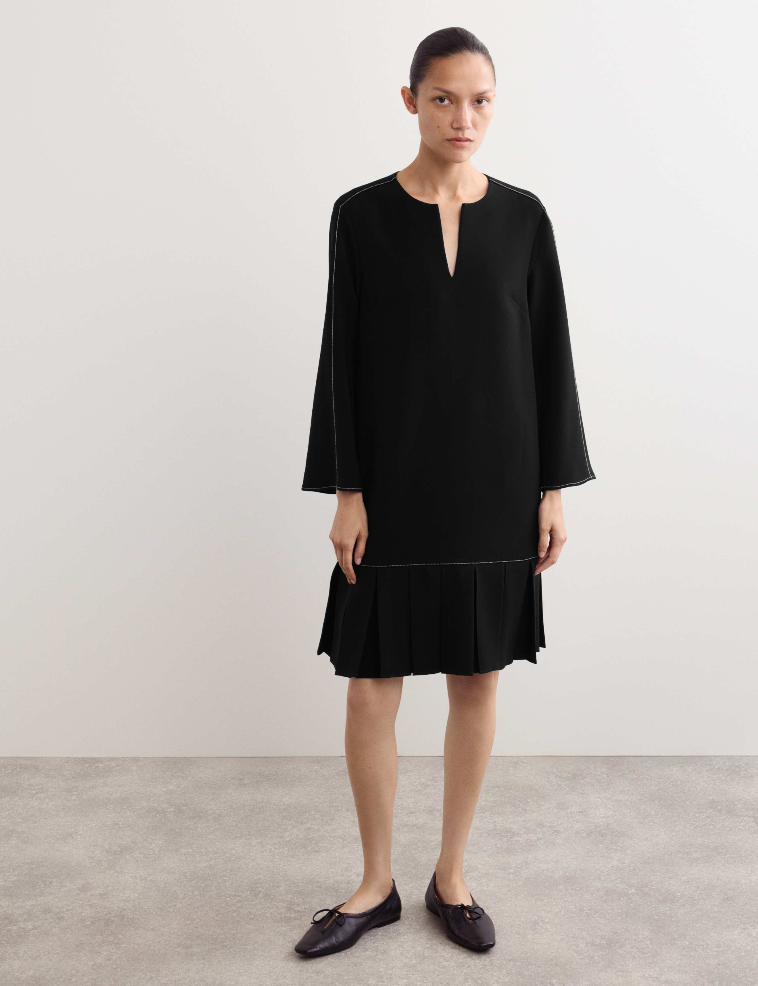 Crepe Box Pleat Shift Dress