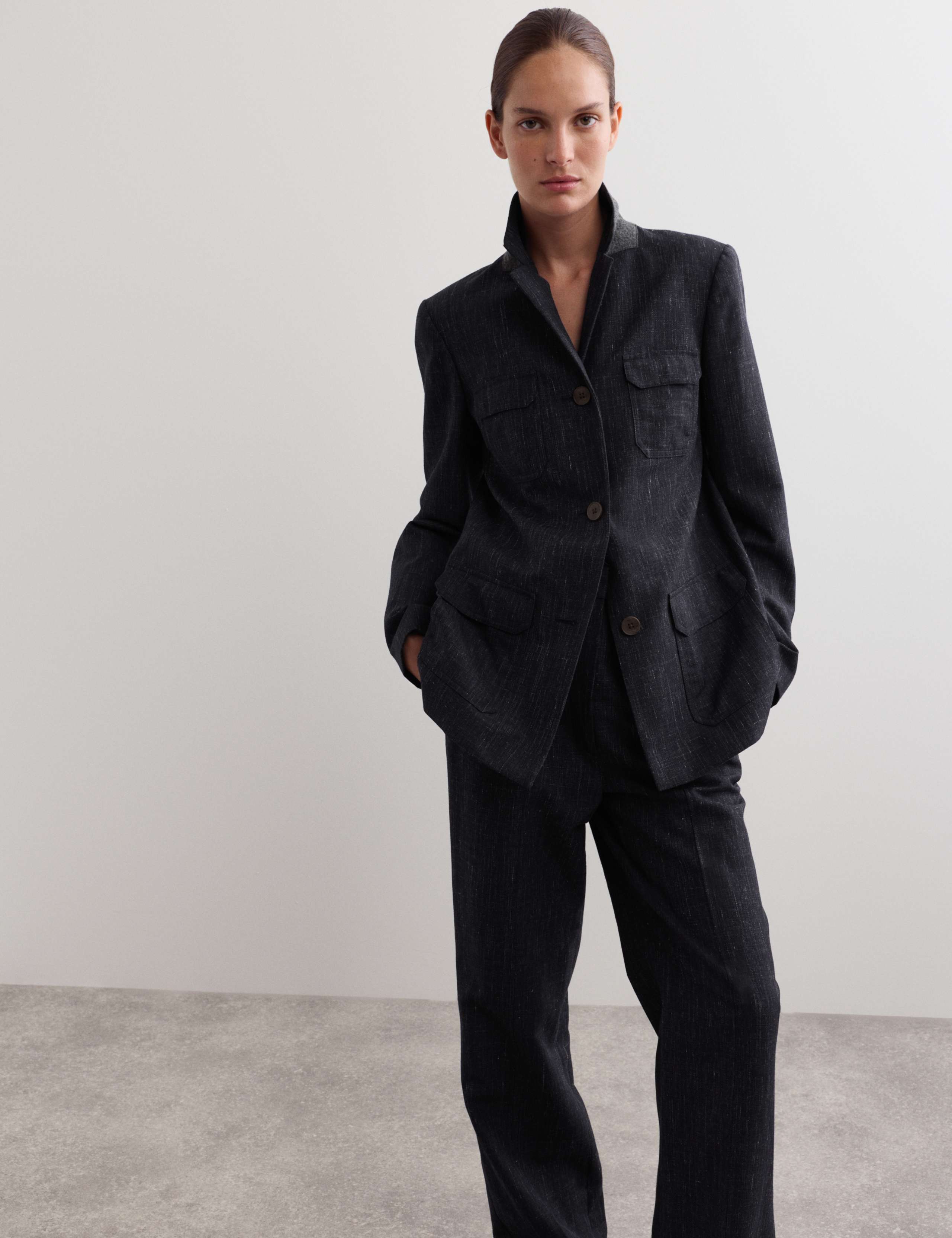 Wool Rich Single Breasted Blazer with Linen