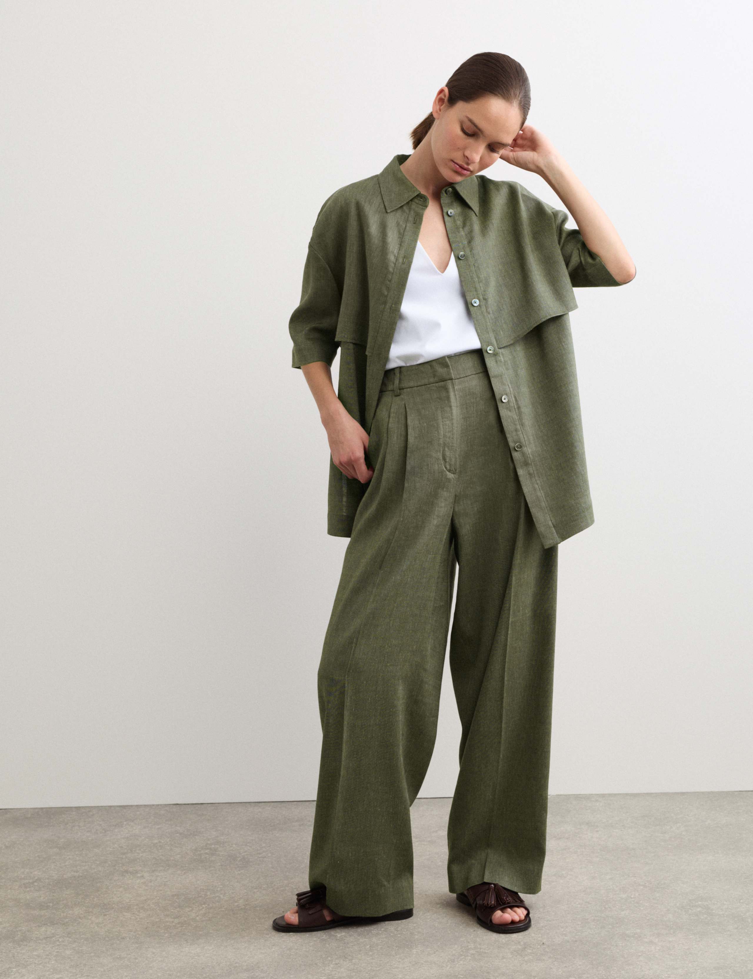 Linen Rich Wide Leg Trousers with Wool