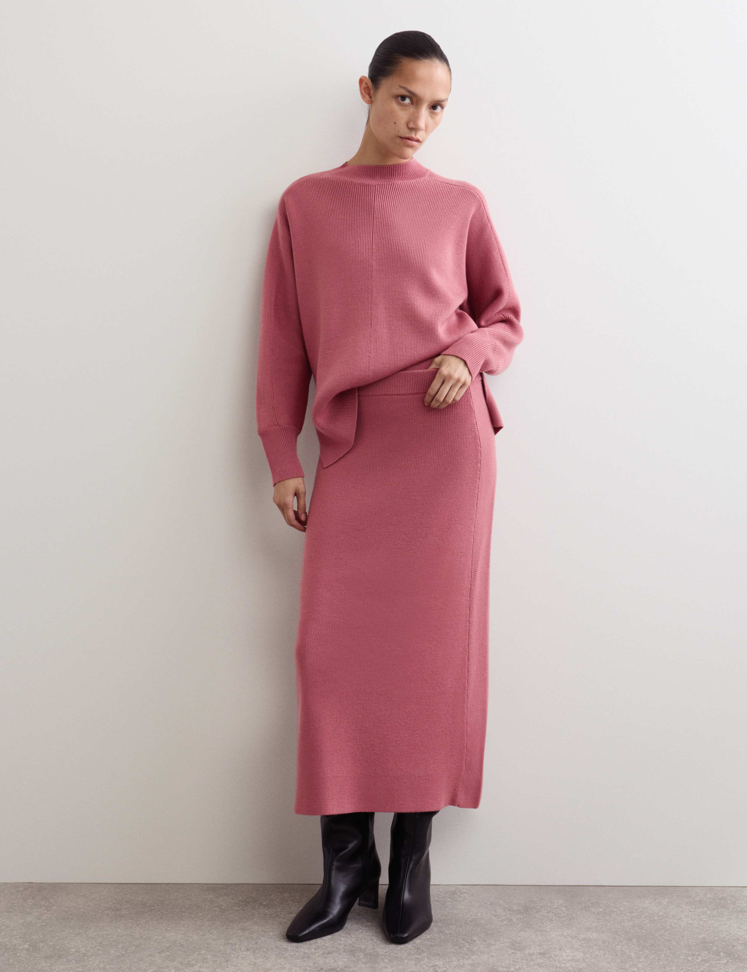 Pure Merino Wool Knitted Midi Skirt