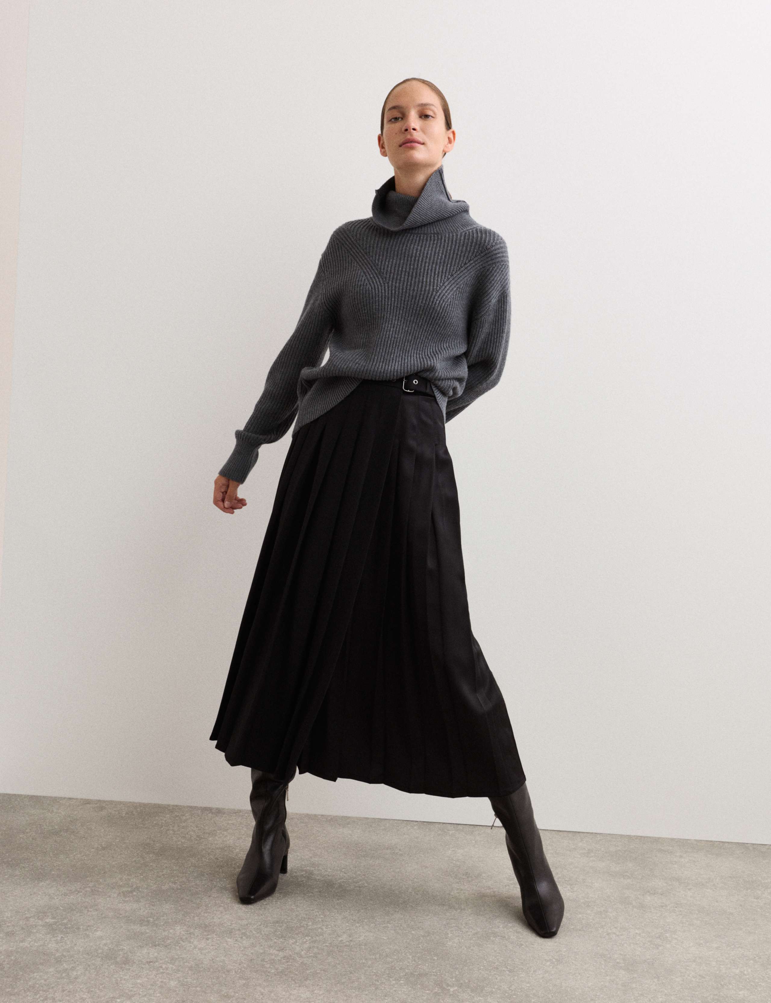 Pleated Midaxi Skirt