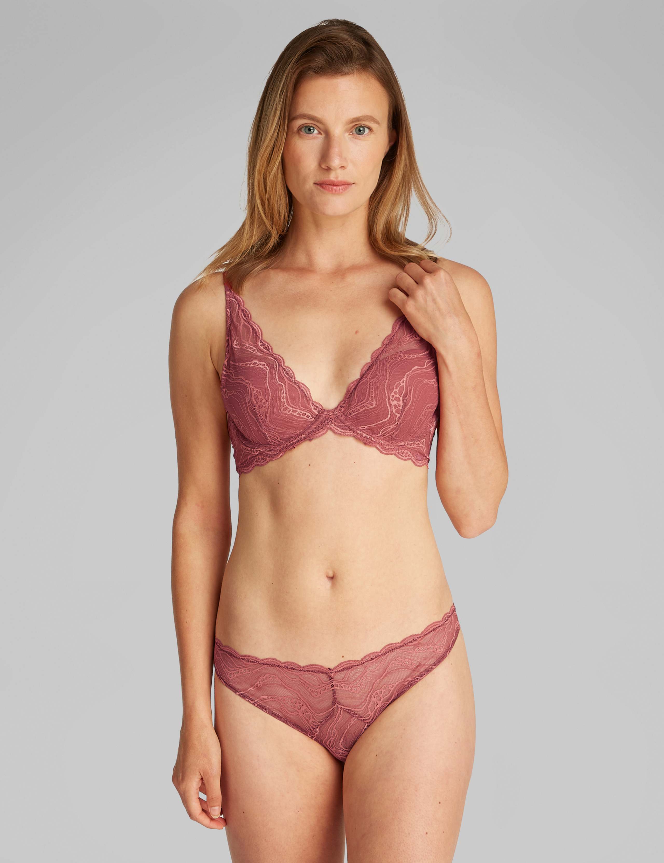 Instinct Lace Plunge T-Shirt Bra A-E