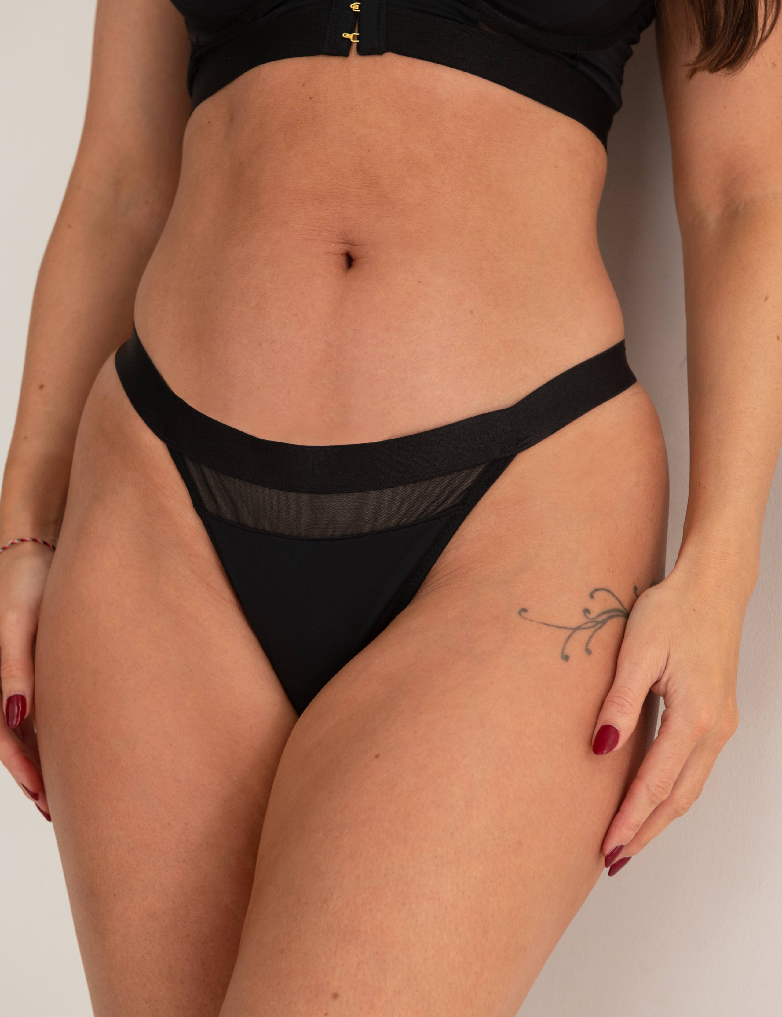 India High Leg Thong