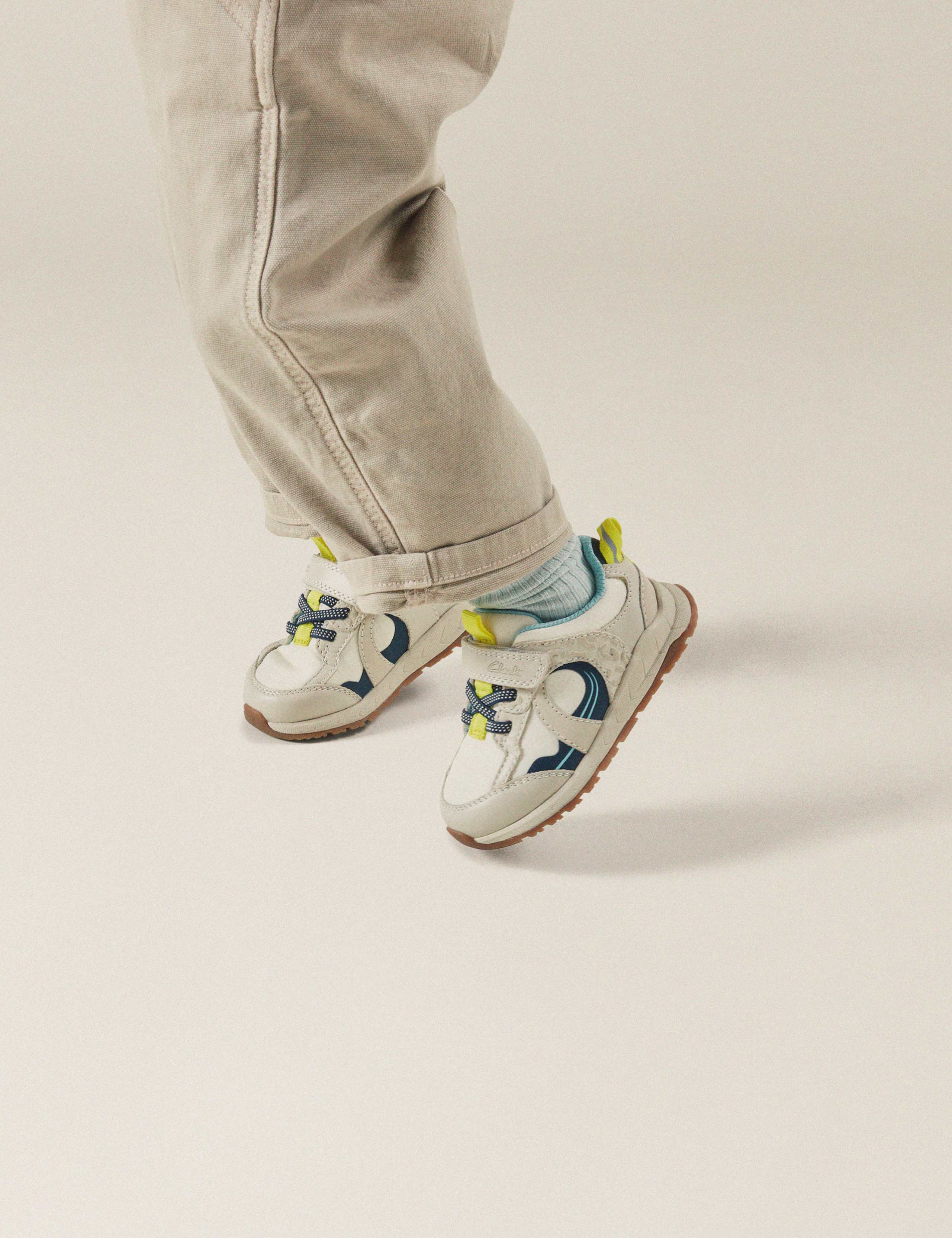 Kids' Riptape Trainers (5 Small - 6½ Small)