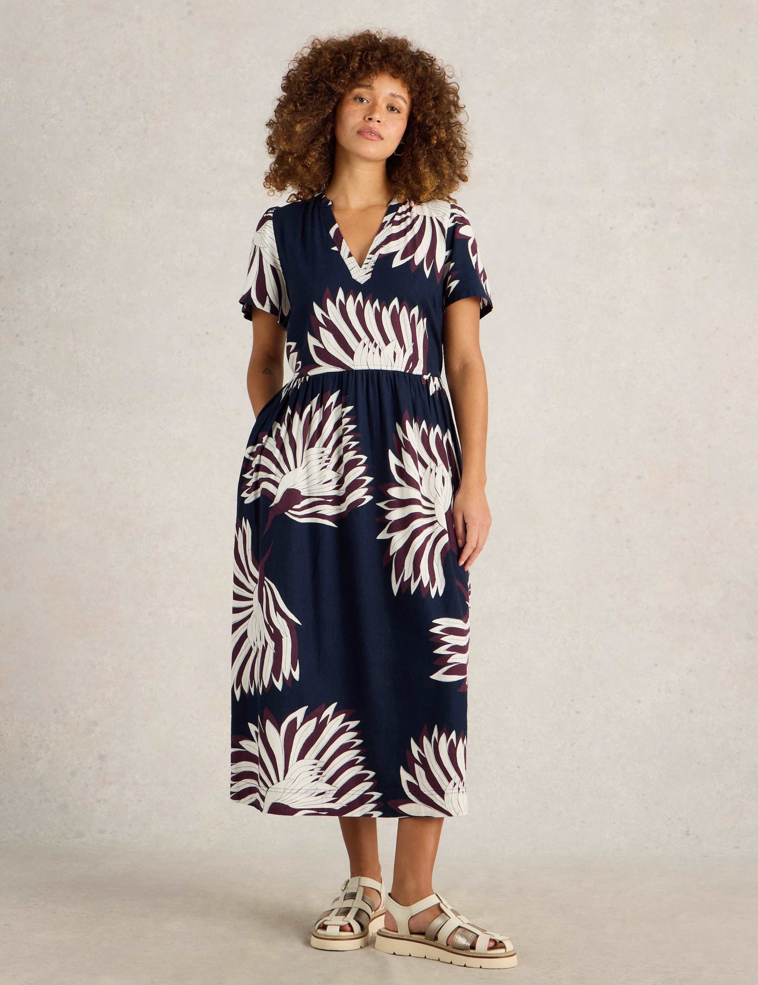 Linen Blend Printed V-Neck Waisted Dress