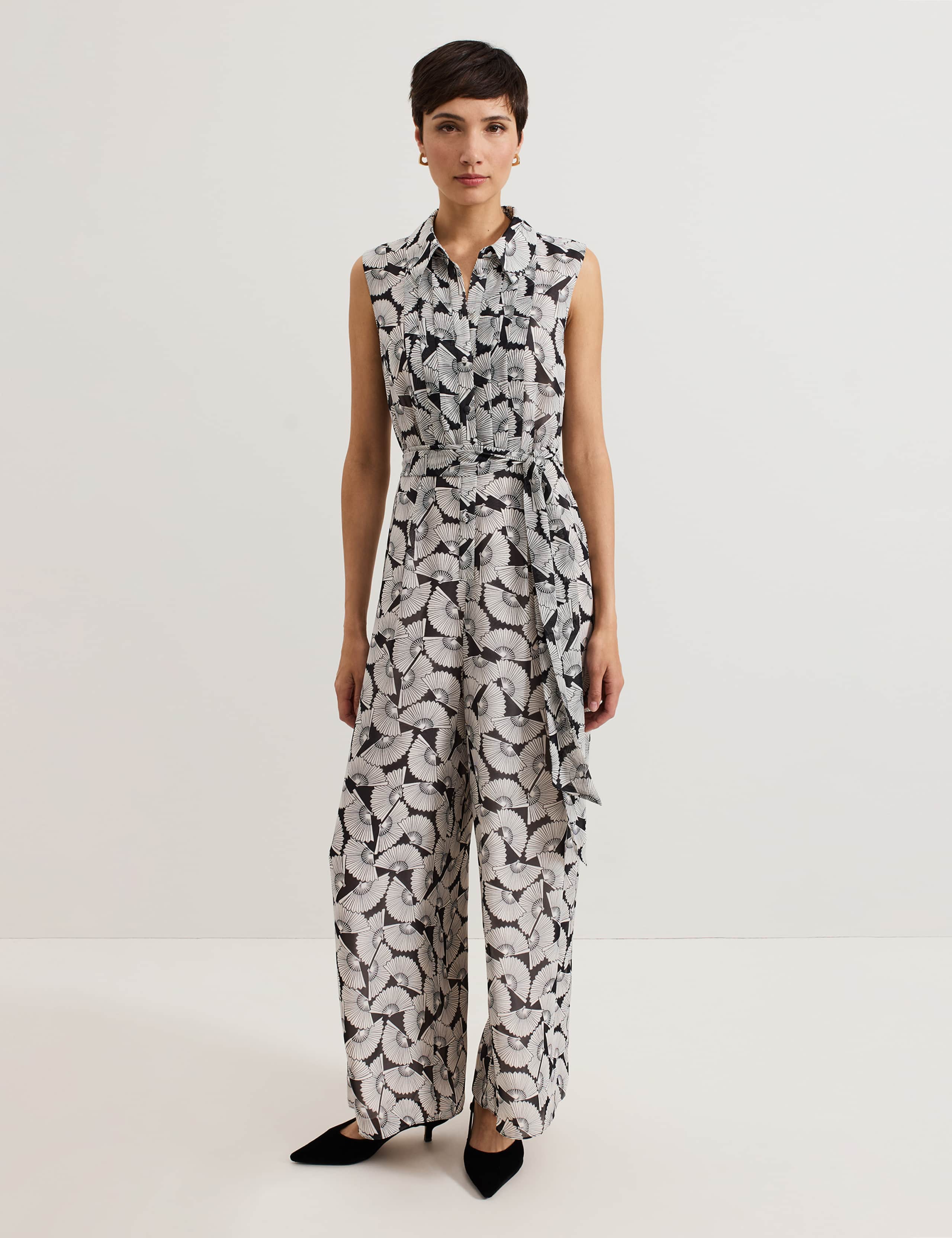 Printed Tie Detail Sleeveless Jumpsuit