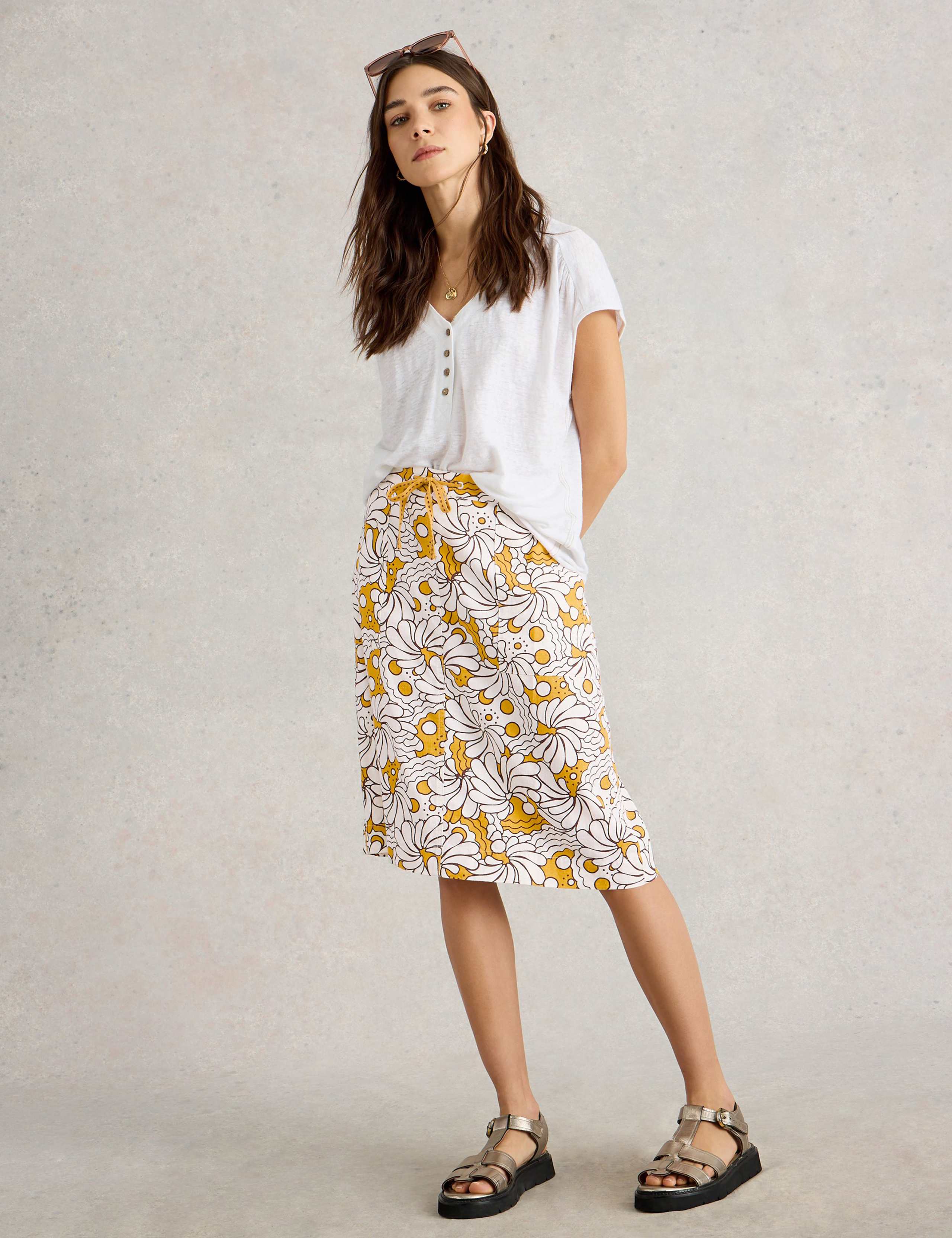 Linen Rich Printed Knee Length A-Line Skirt