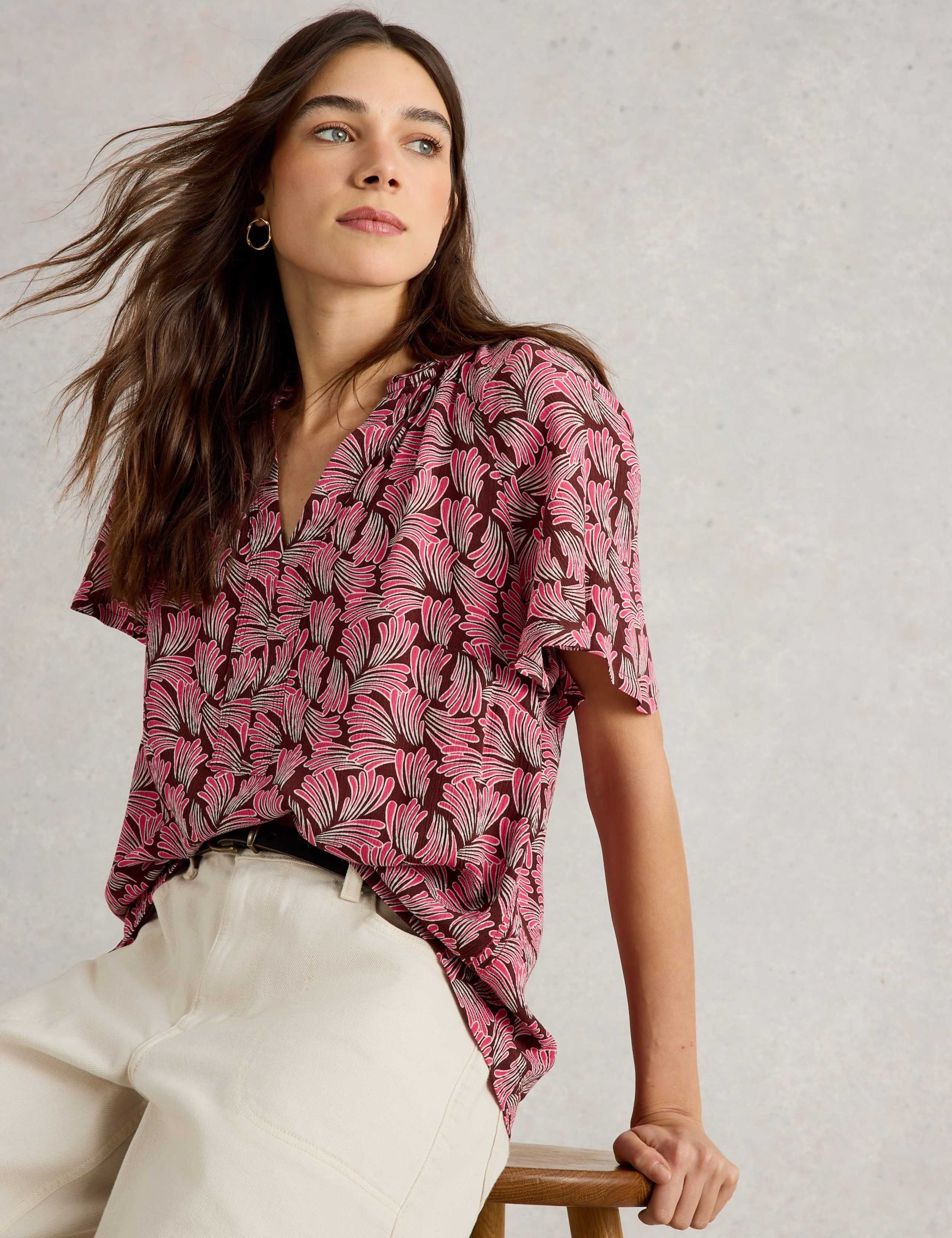 Printed Crinkle V-Neck Button Through Top