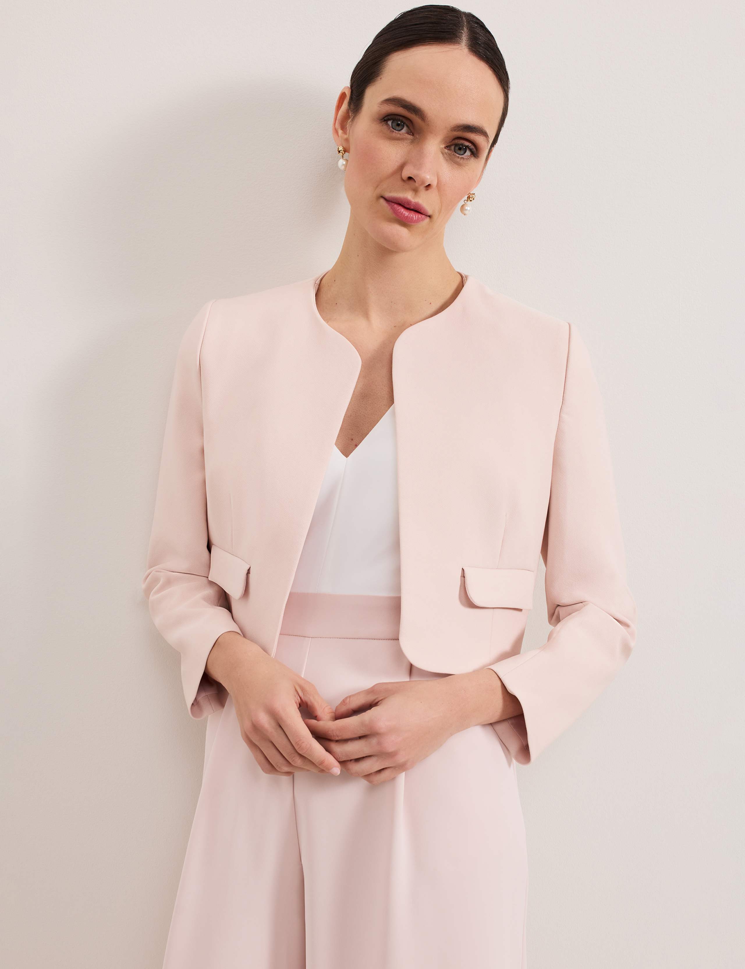 Collarless Short Jacket
