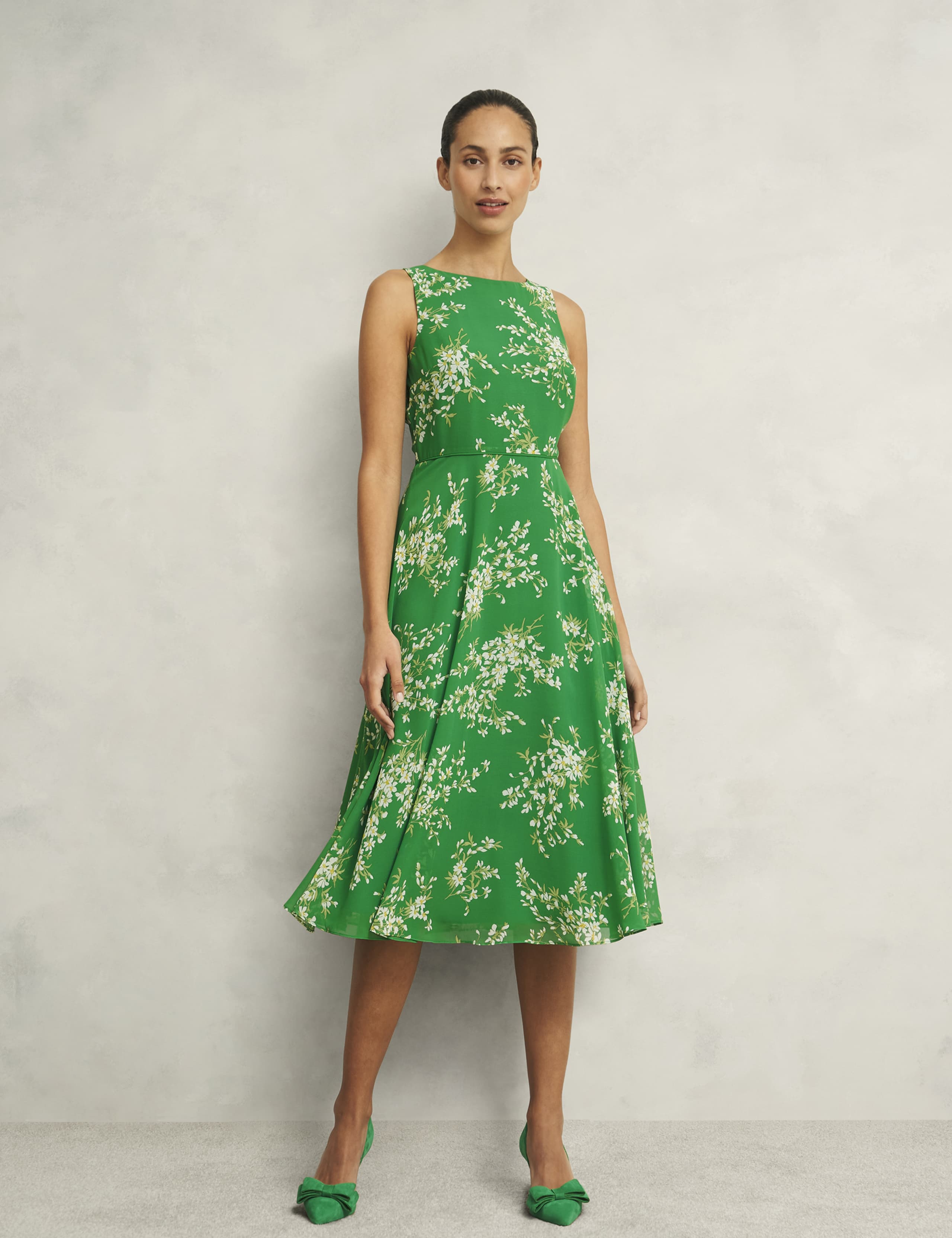 Carly Round Neck Floral Midi Skater Dress