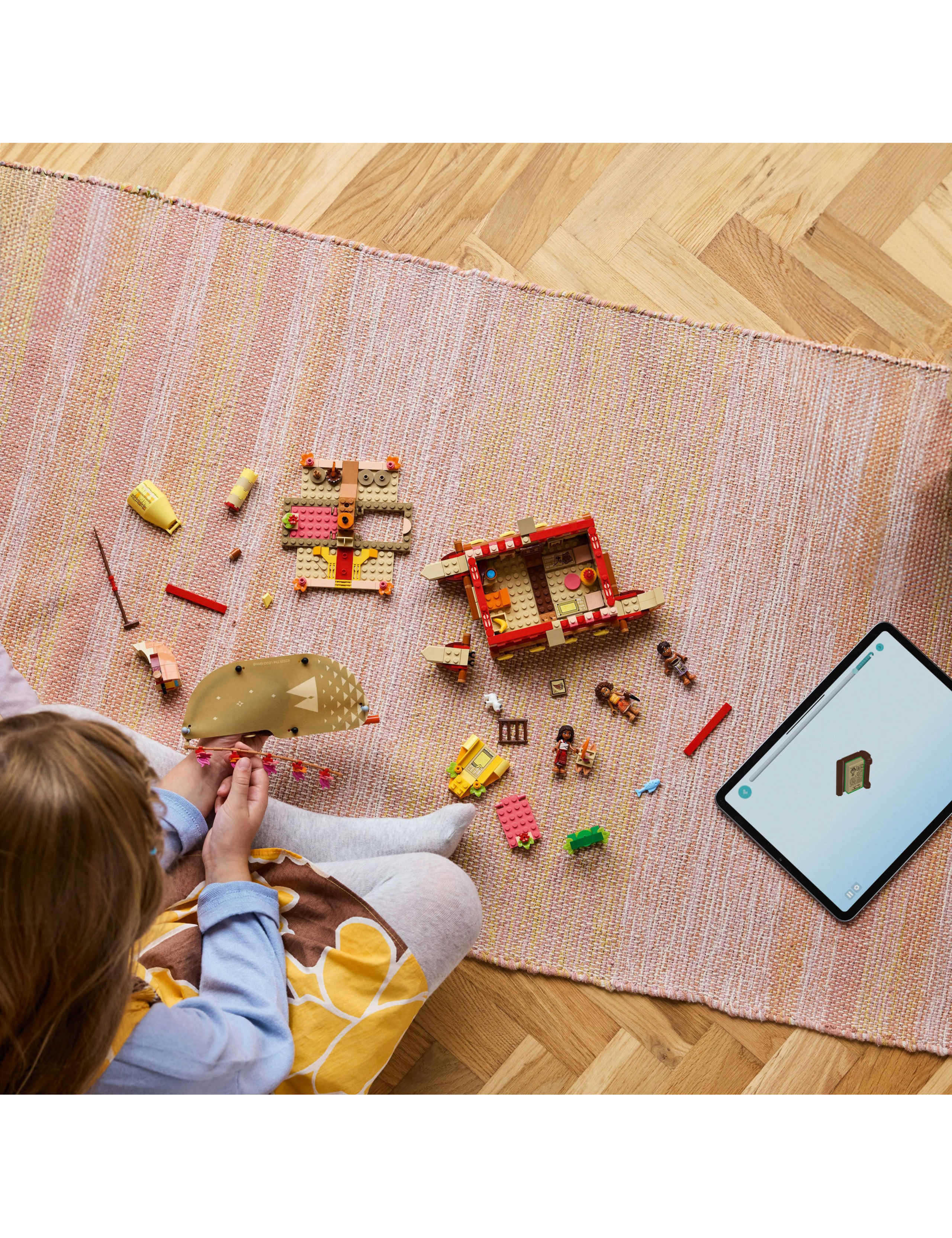 LEGO Disney Princess Moana's Adventure Canoe 43270 (6+ Yrs)