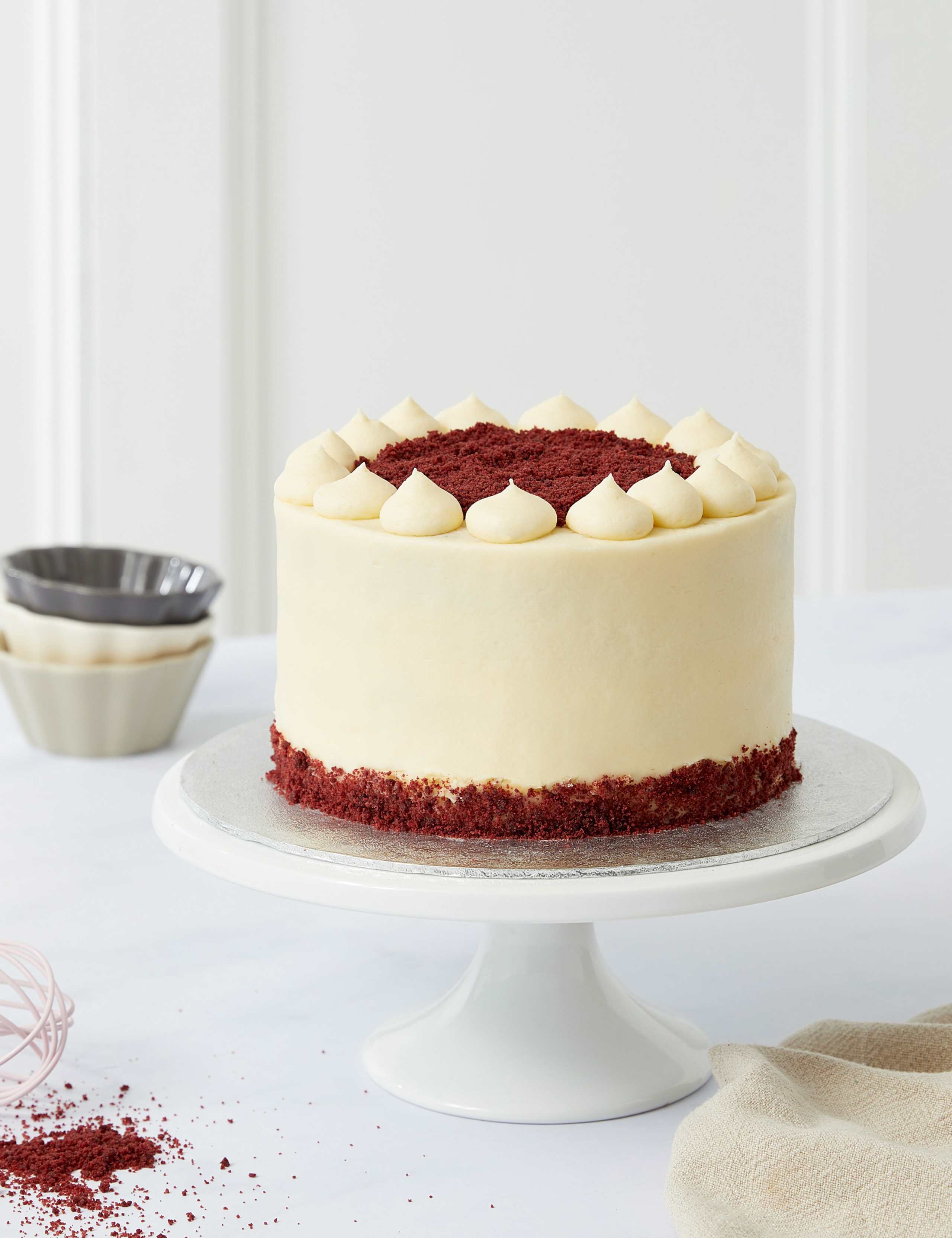 Red Velvet Cake (Serves 16)