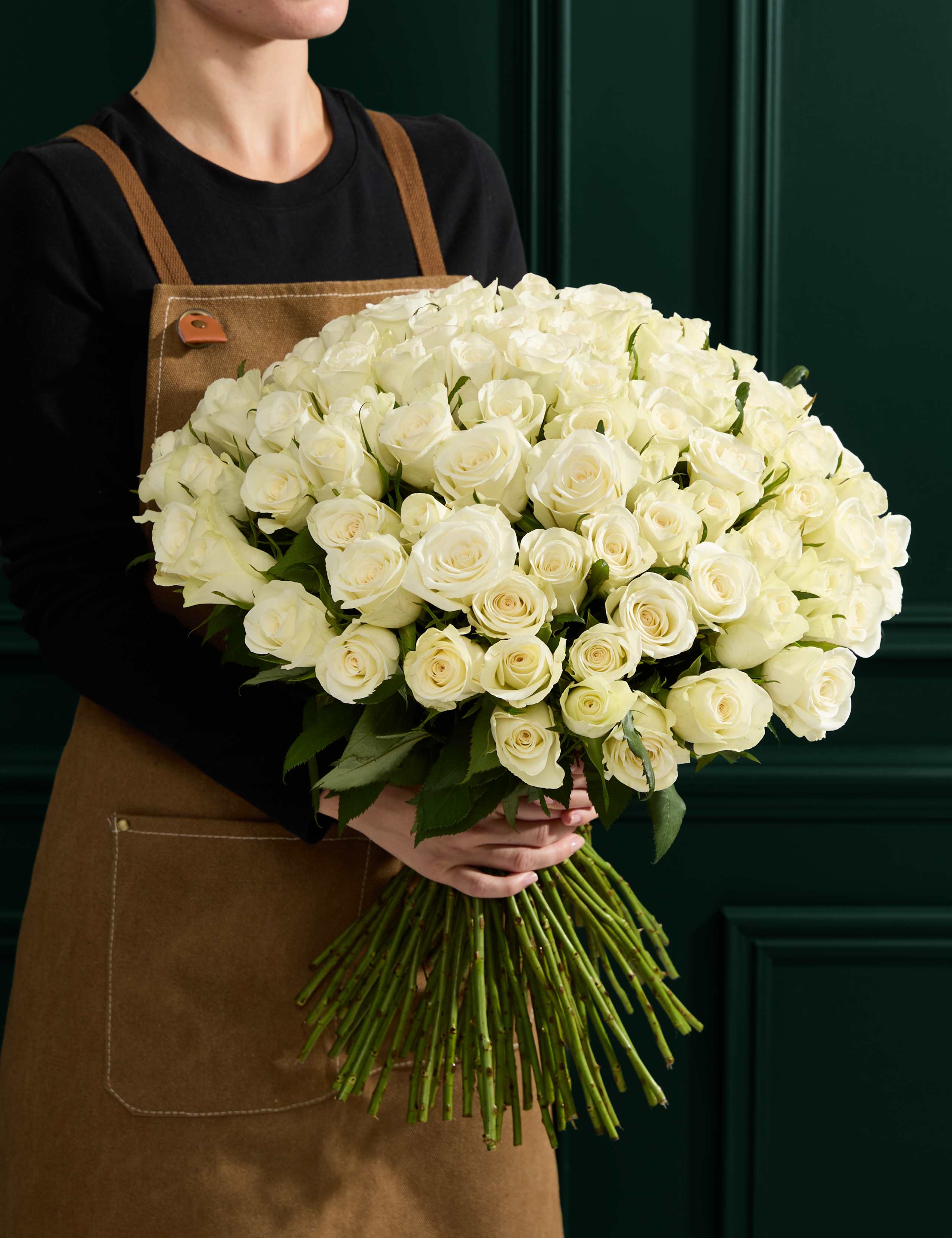 100 White Roses