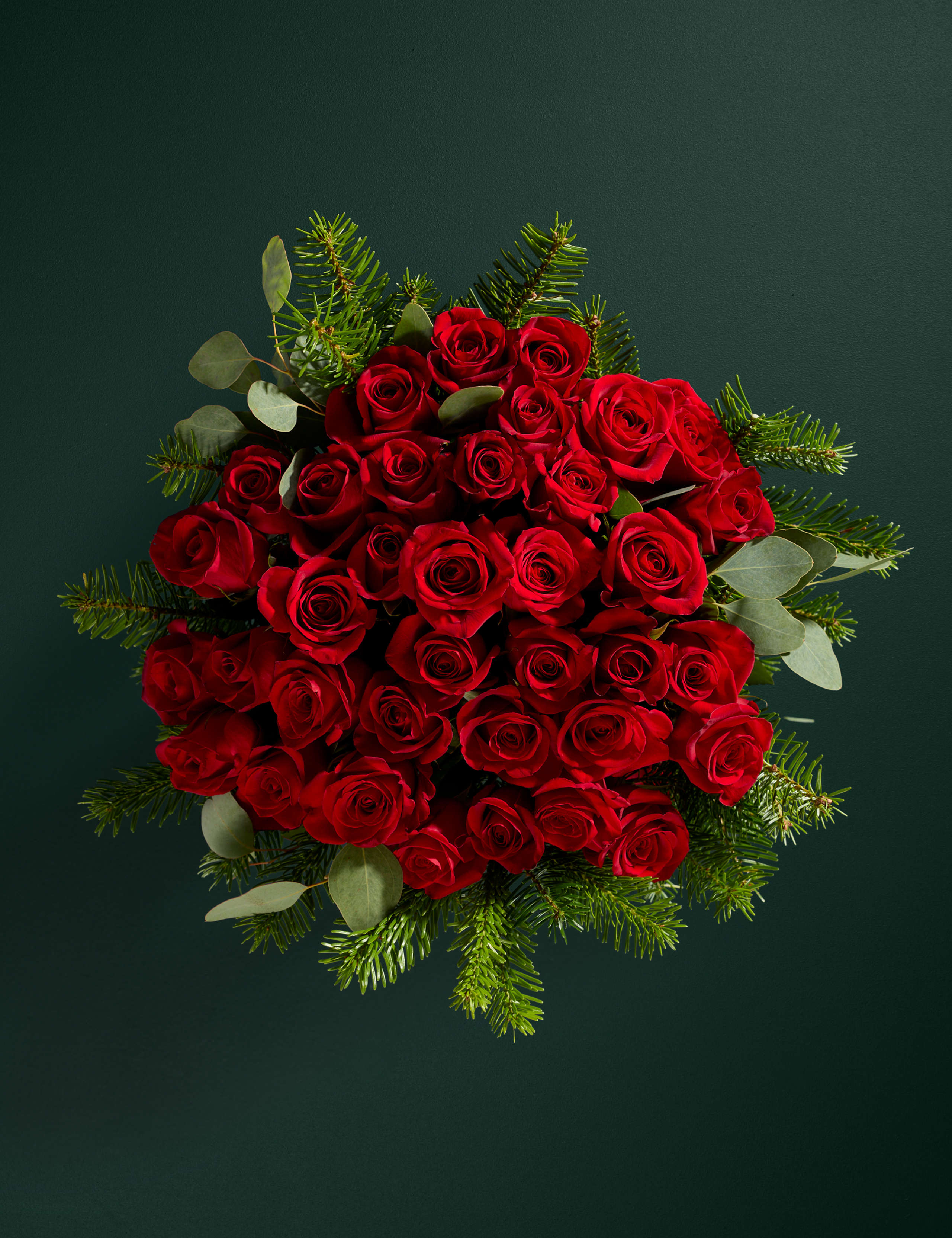 Luxury Red Rose Bouquet (Delivery from 26th November)