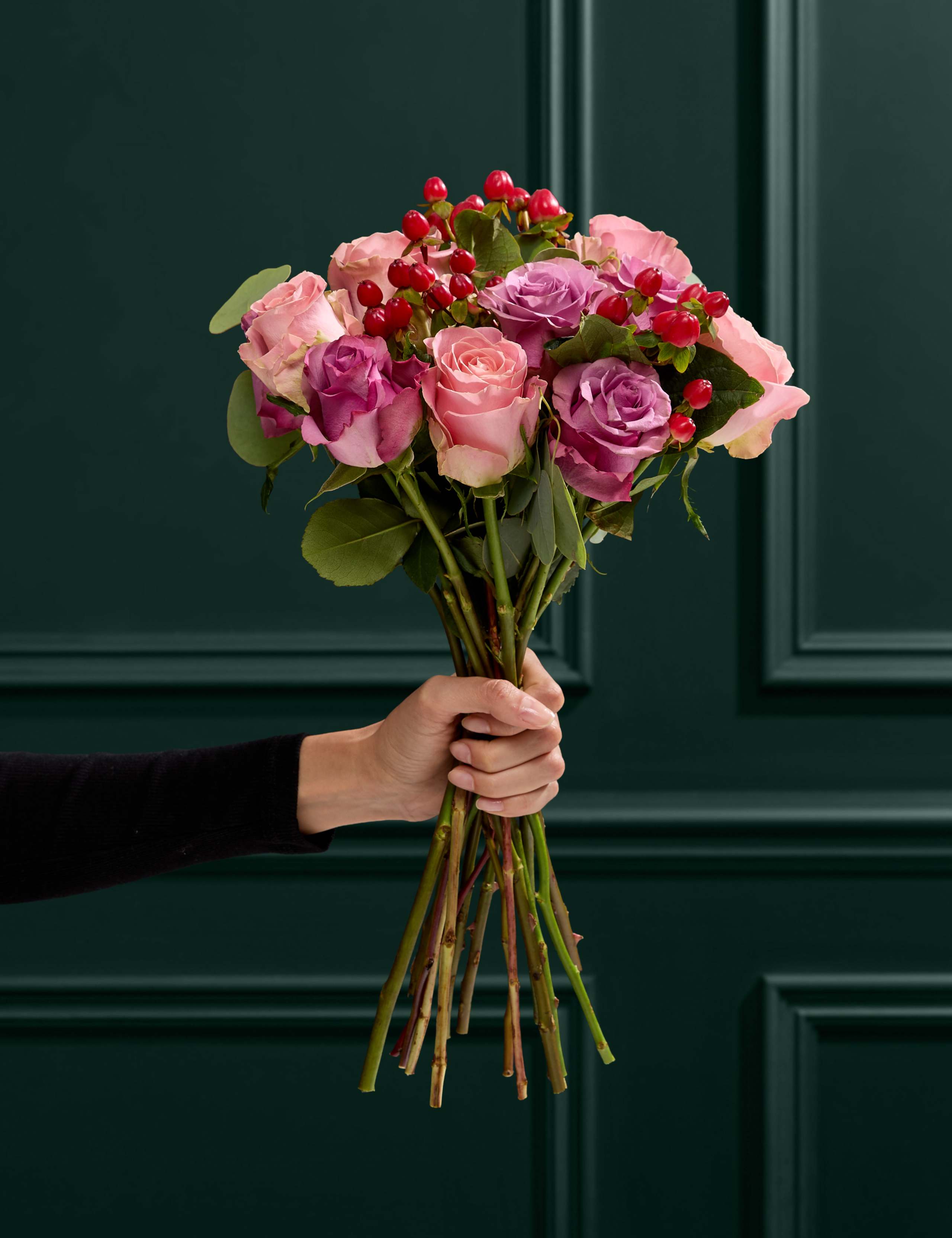 Rose & Hypericum Bouquet (Delivery from 7th October)