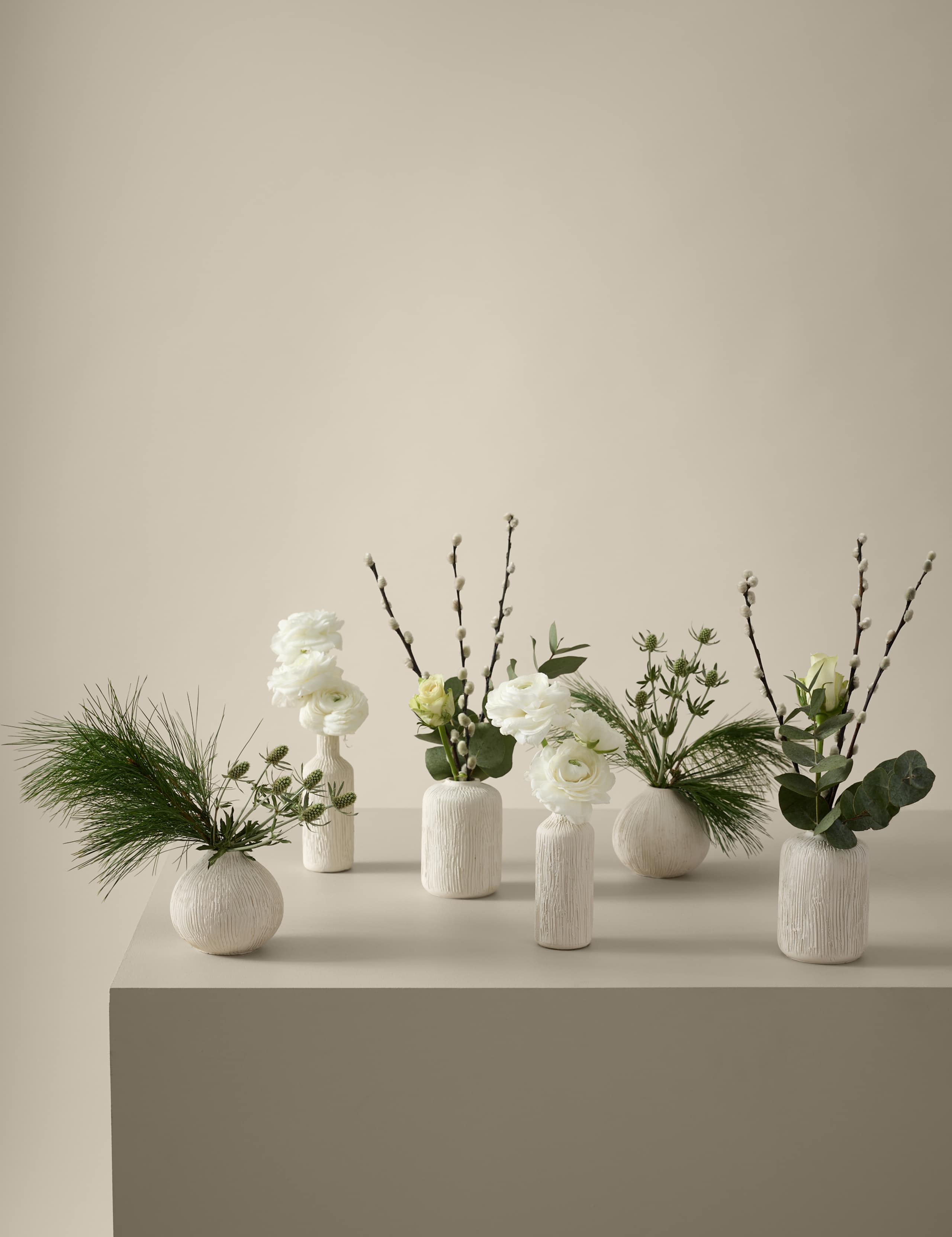Kelly Hoppen Seasonal Tablescape