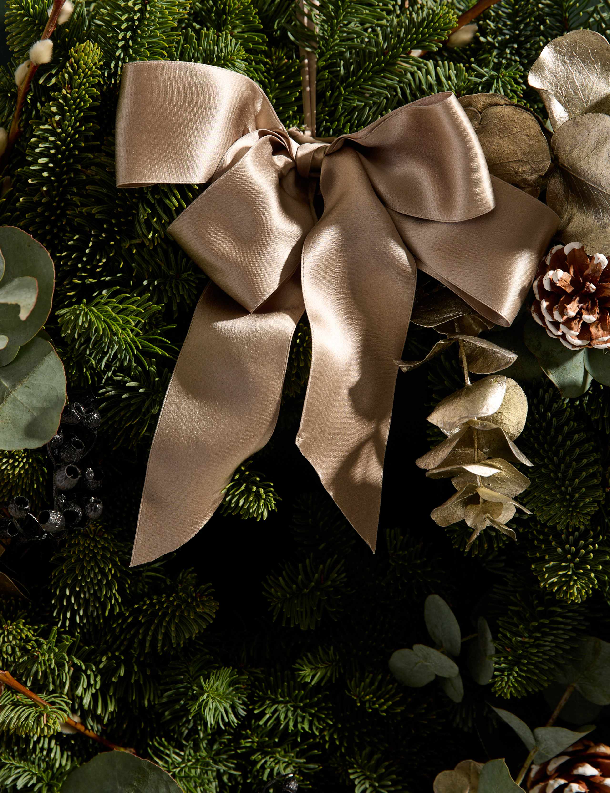 Festive Natural Wreath