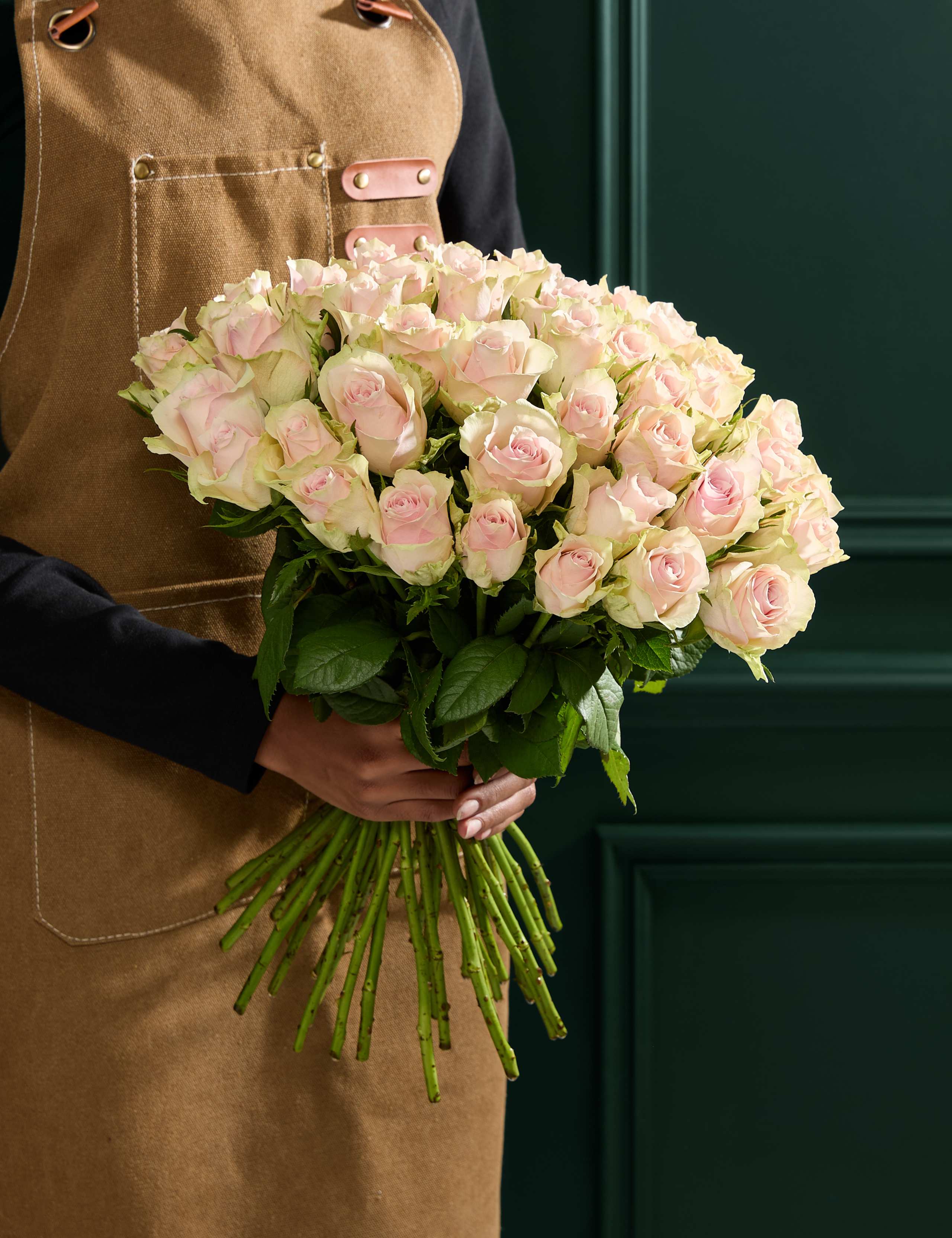 Large Blush Rose Abundance Bouquet