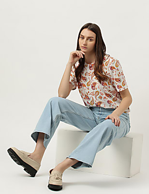 Paisley Printed Round Neck T-Shirt