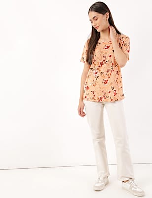Floral Print Crew Neck T-shirt