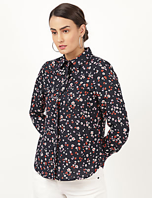 Printed Spread Collar Blouse