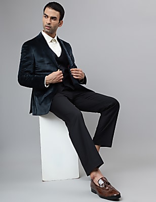 Premium Velvet Peak Lapel Blazer