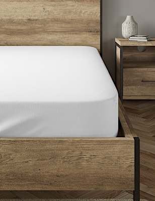 Cotton Blend Non Iron Fitted Sheet