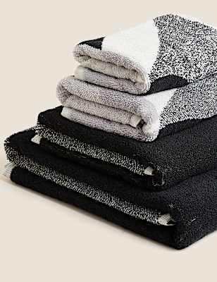 Pure Cotton Abstract Shapes Towel